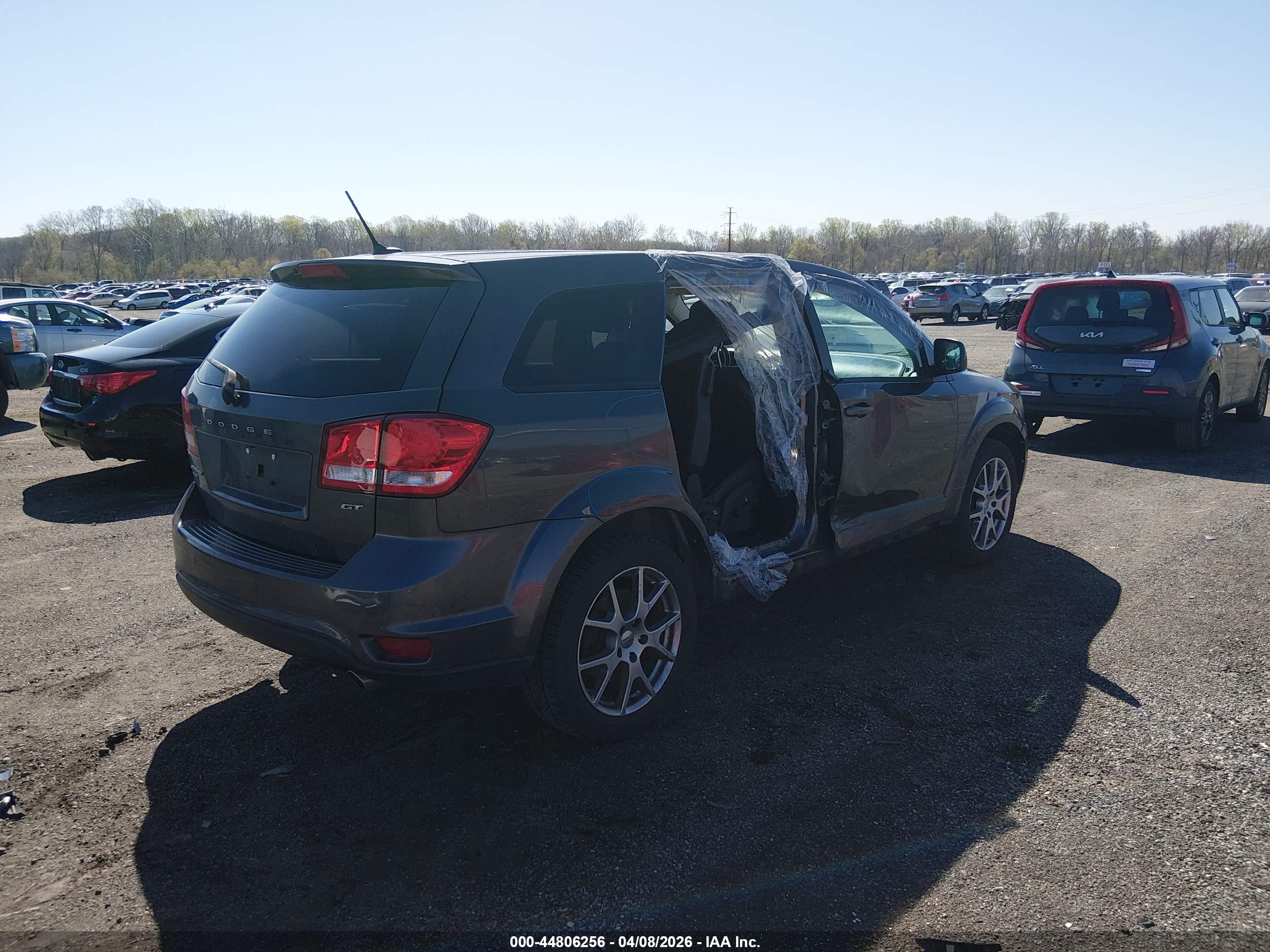 DODGE JOURNEY image 4