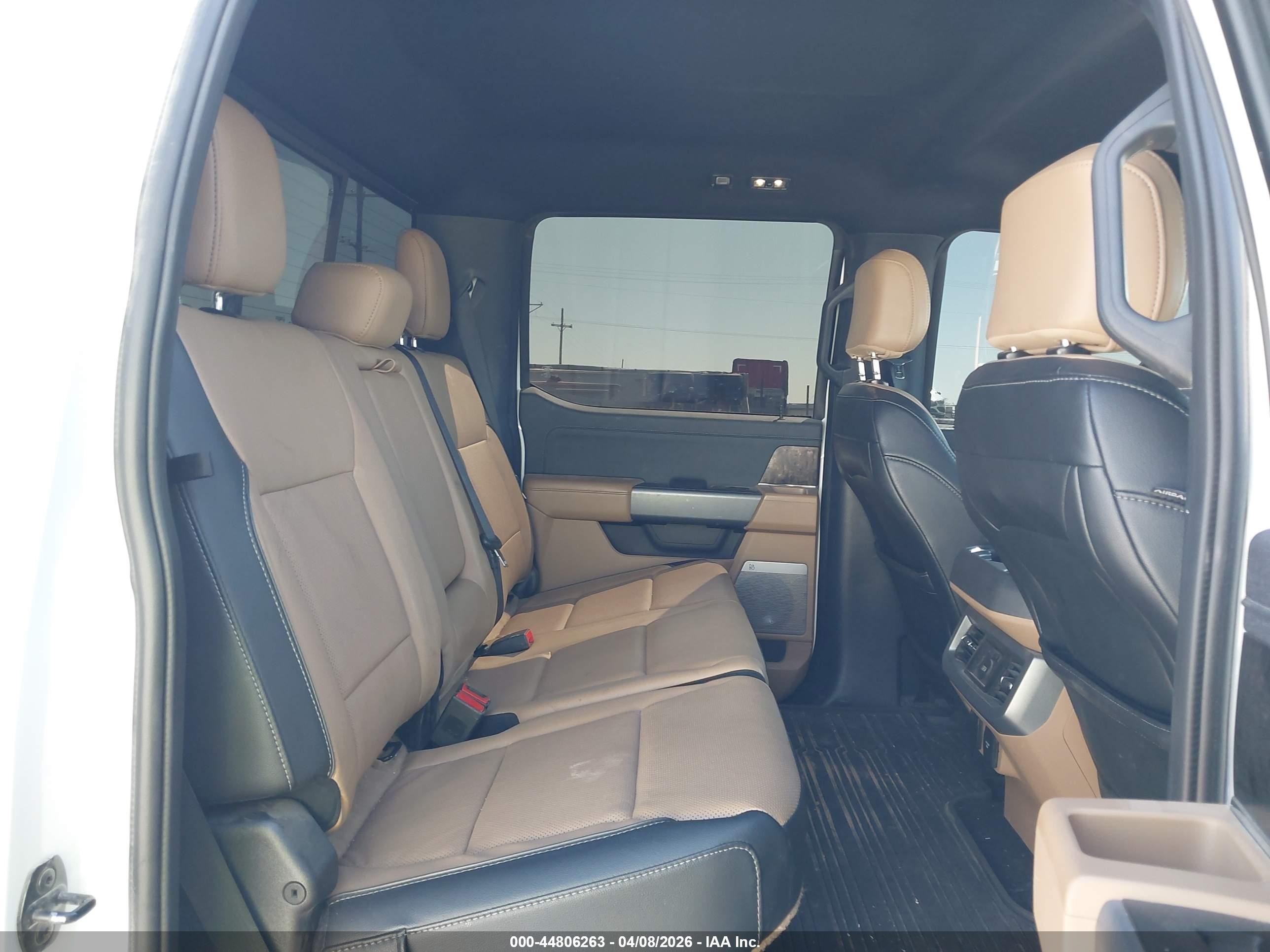 FORD F-250 image 8