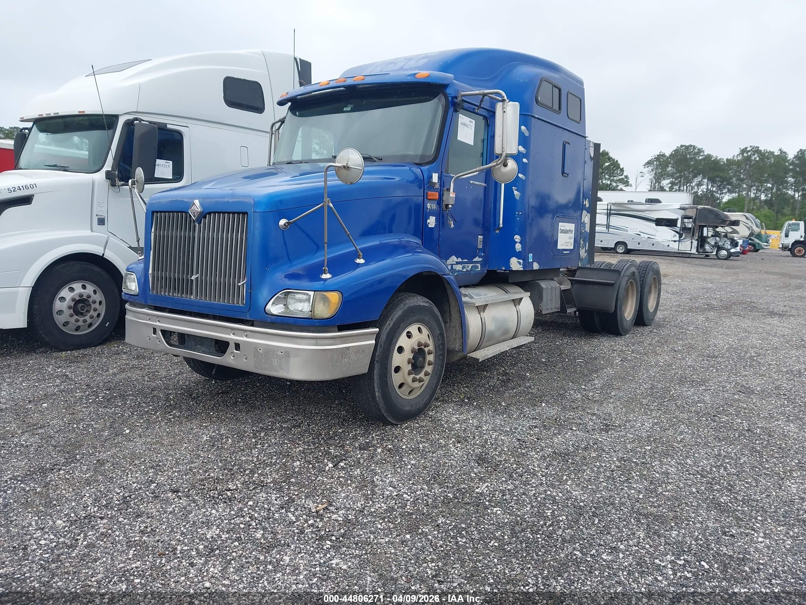 INTERNATIONAL 9200 image 2