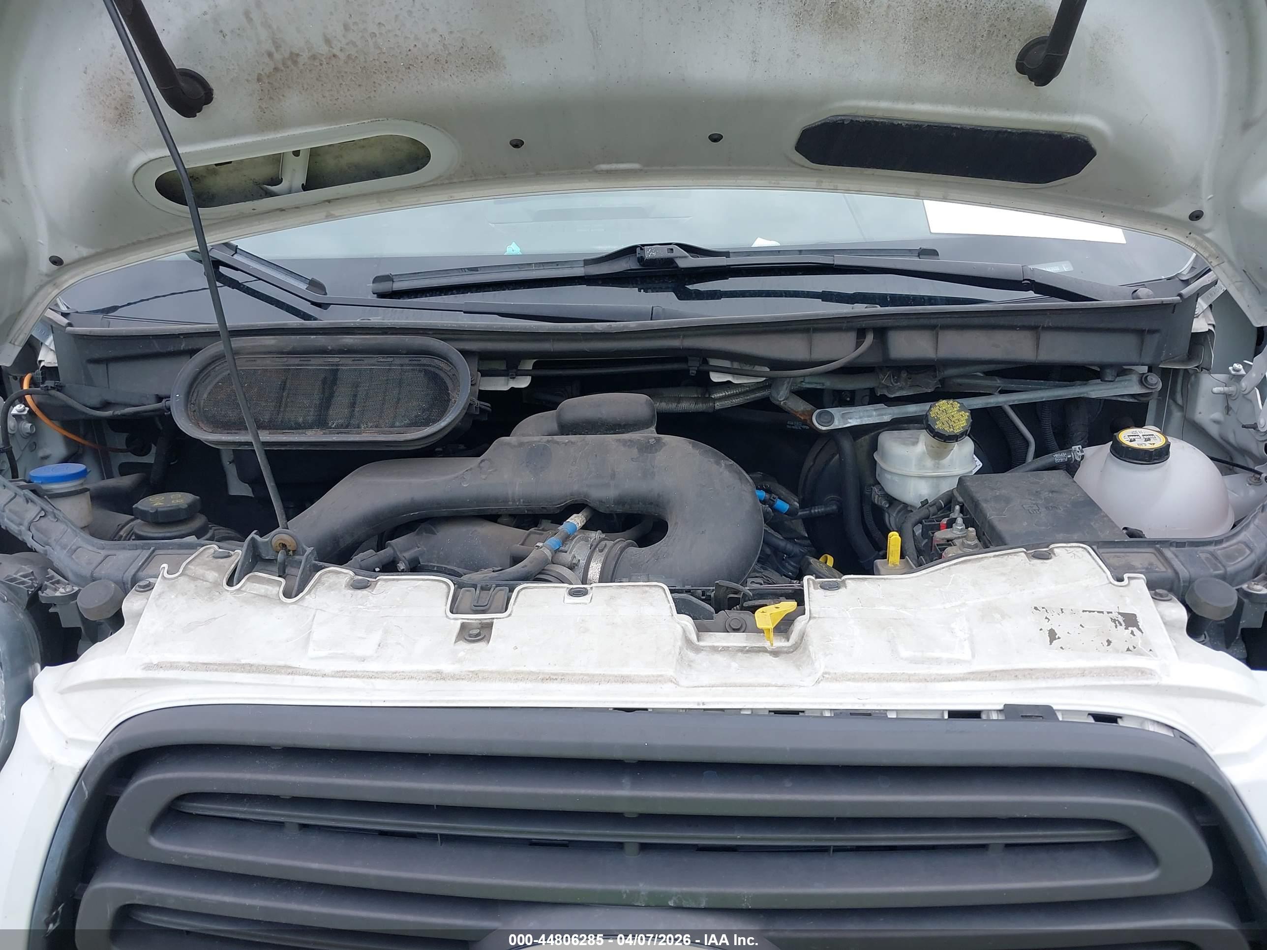 FORD TRANSIT-250 image 10
