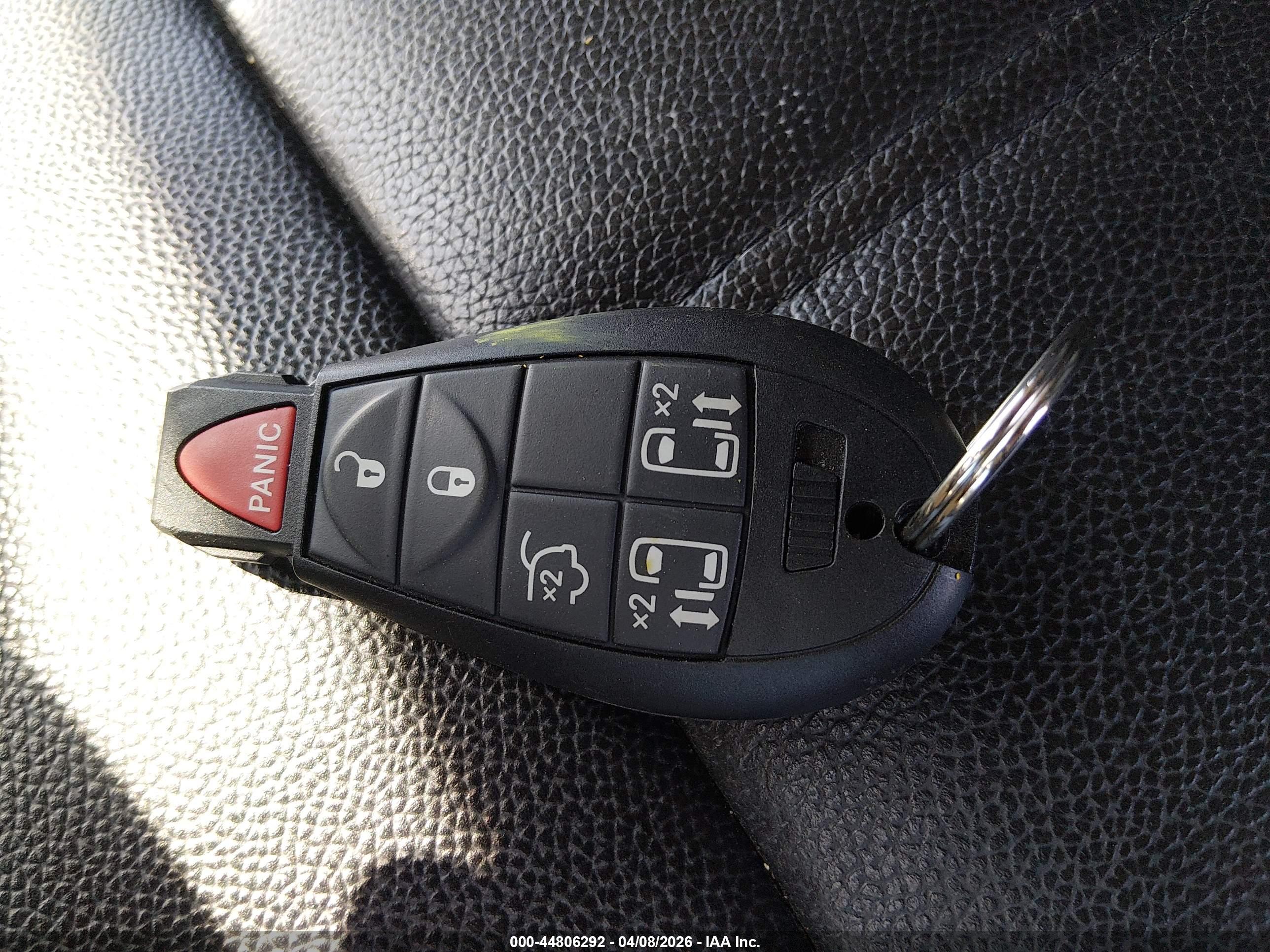 CHRYSLER TOWN image 11