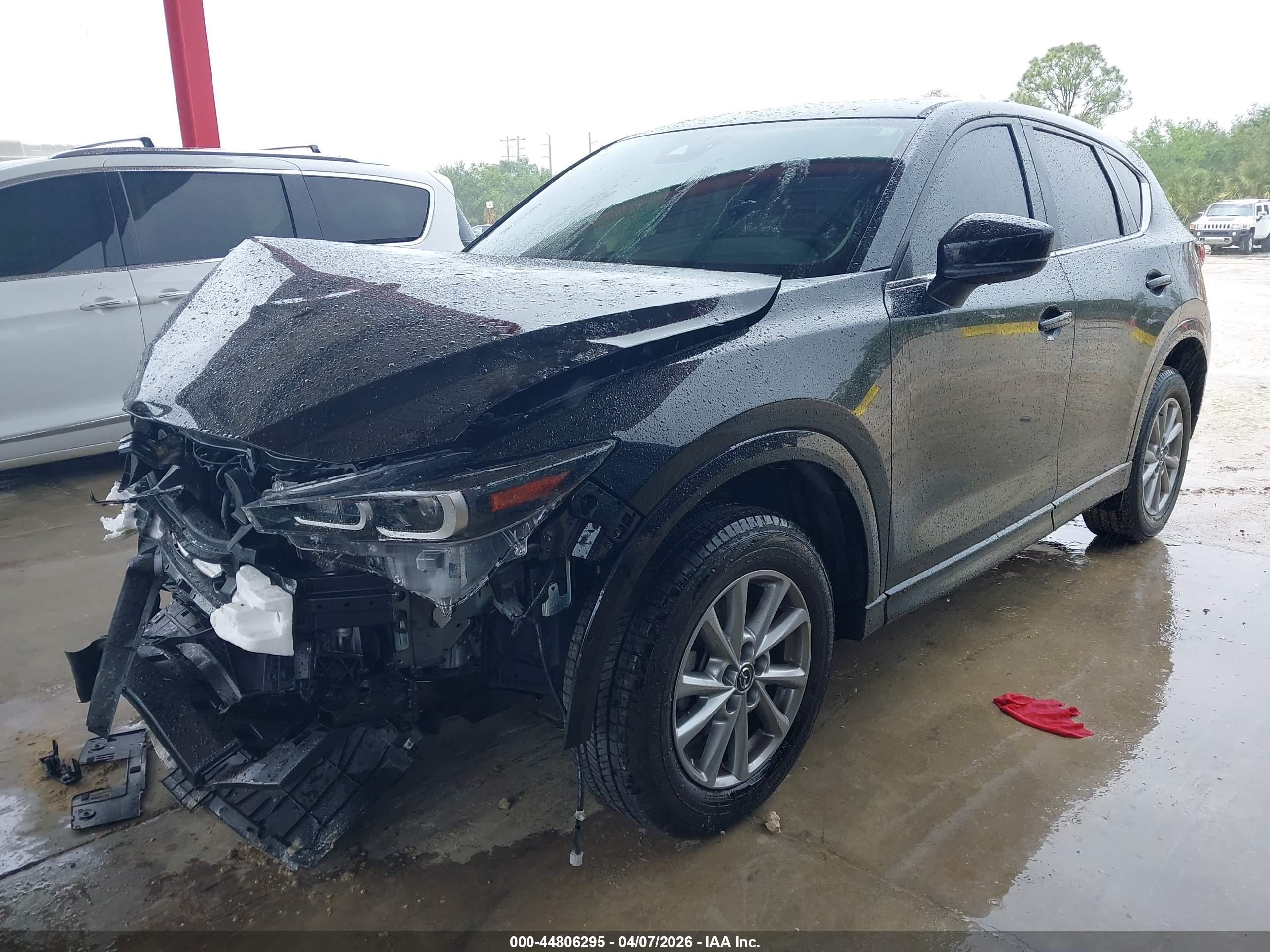 MAZDA CX-5 image 2
