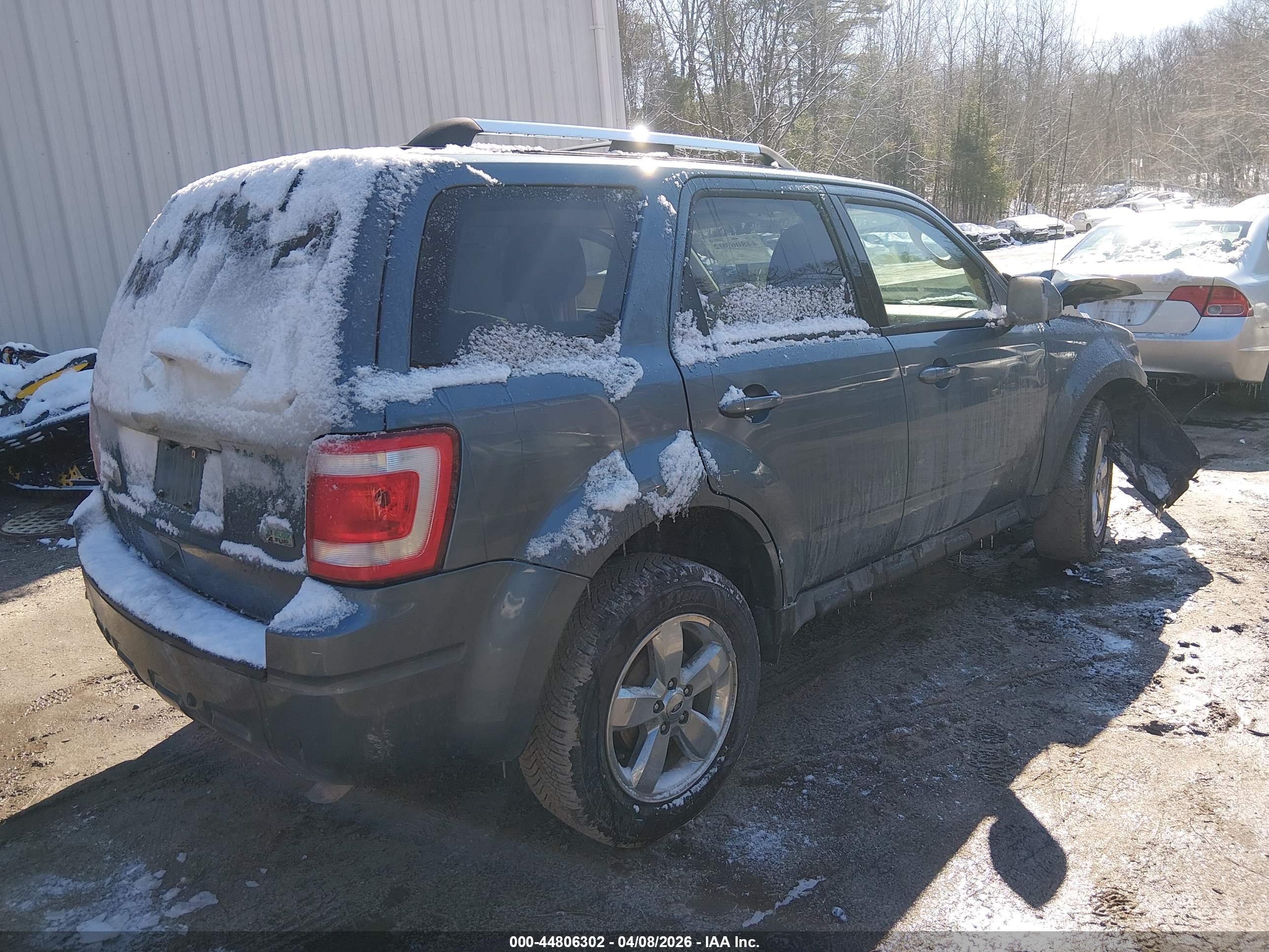 FORD ESCAPE image 4