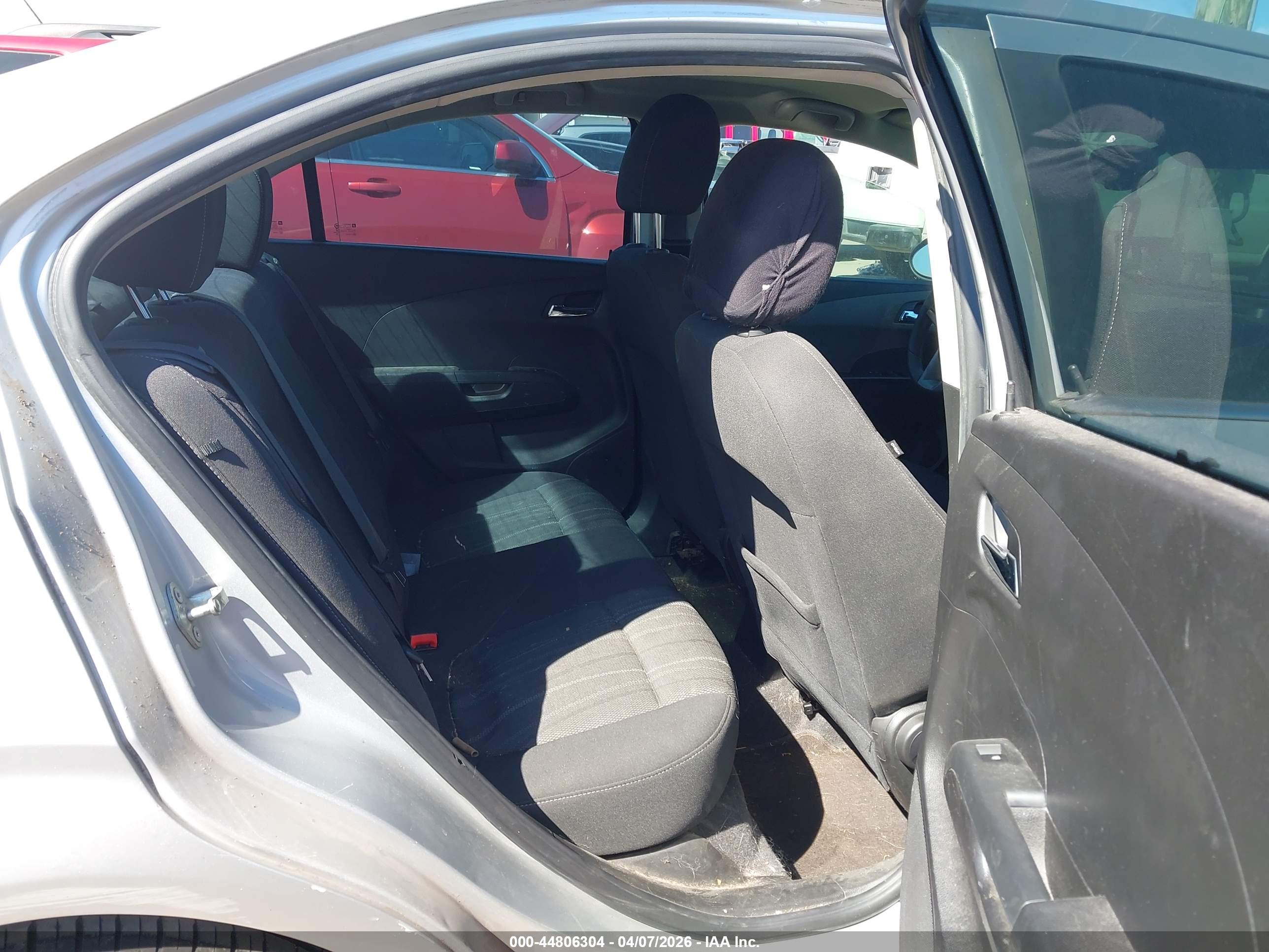 CHEVROLET SONIC image 8