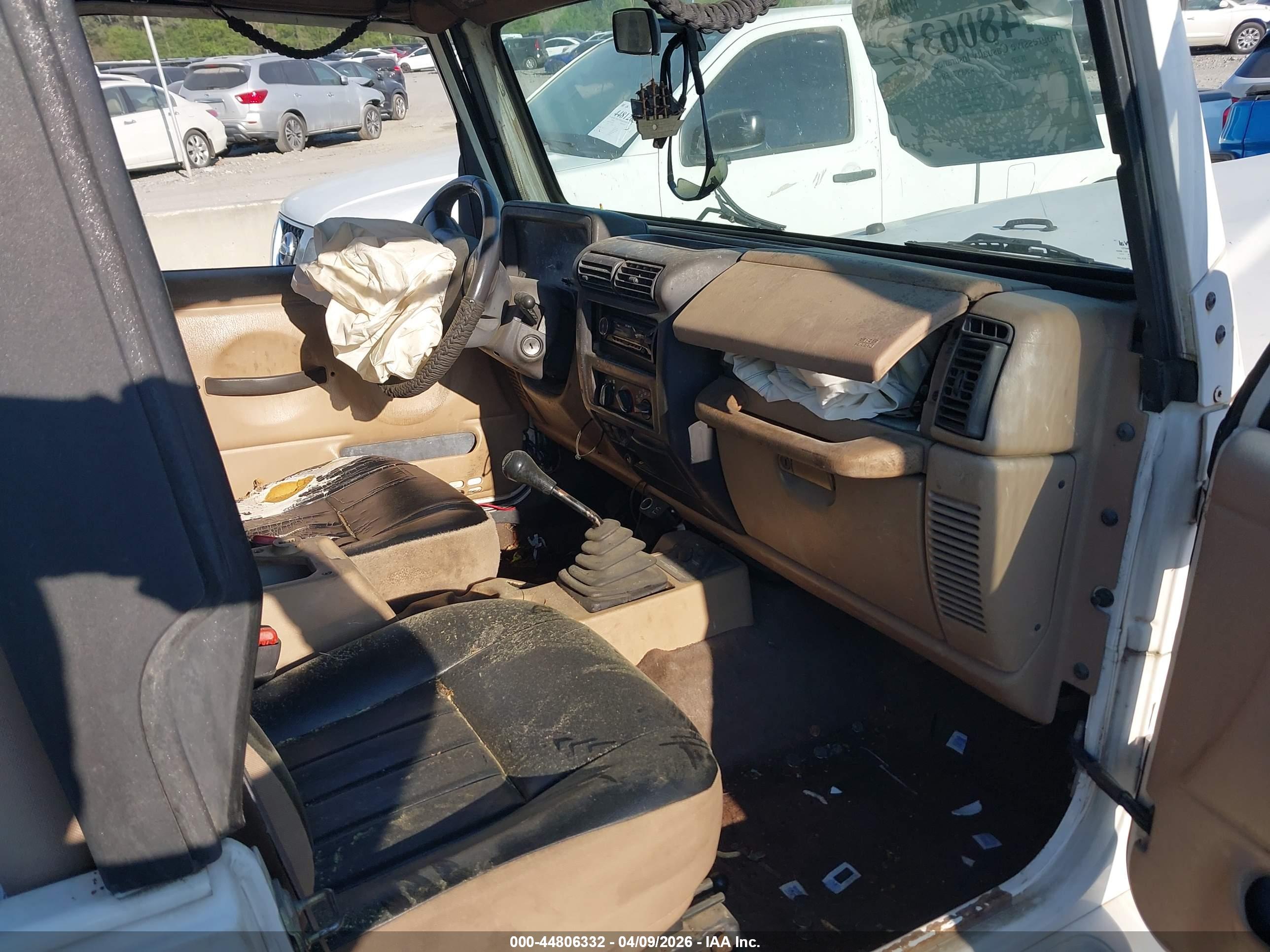 JEEP WRANGLER image 5
