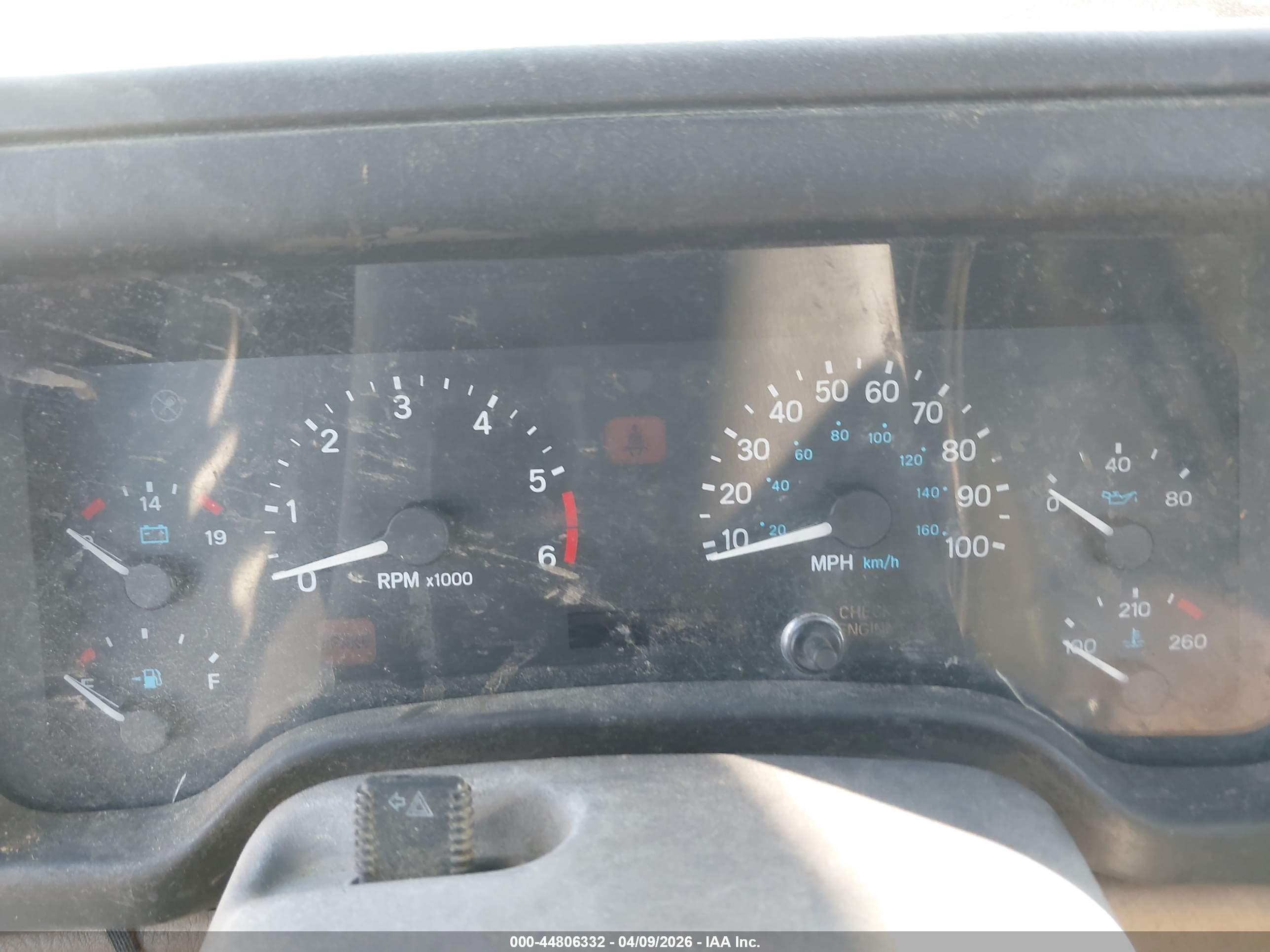JEEP WRANGLER image 7