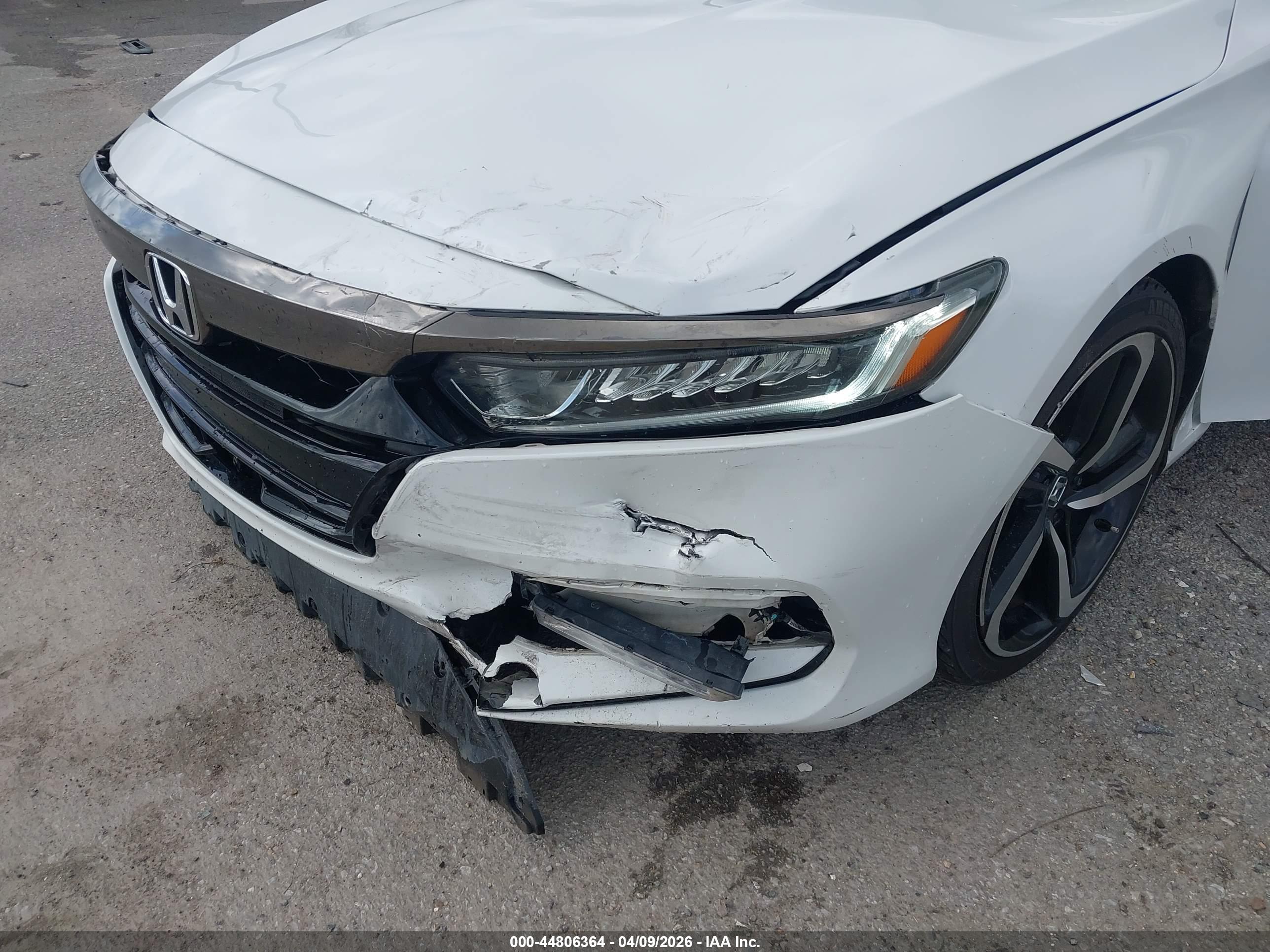 HONDA ACCORD image 6