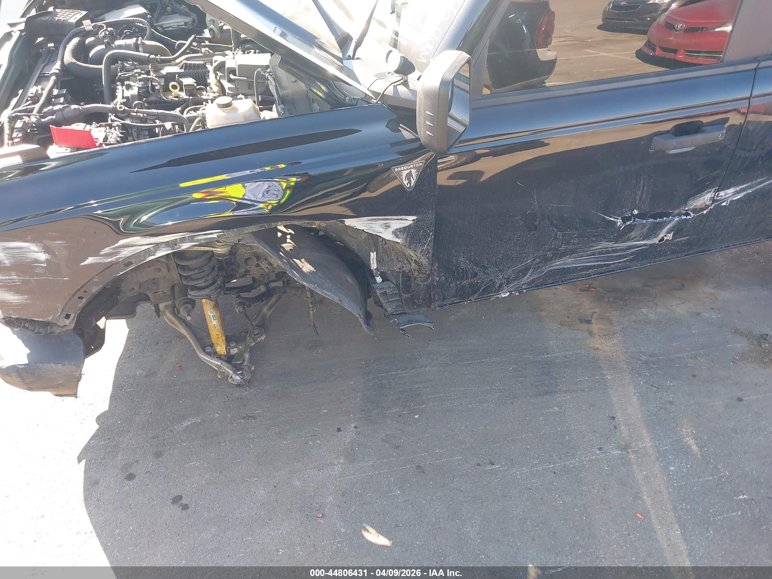 FORD BRONCO image 6