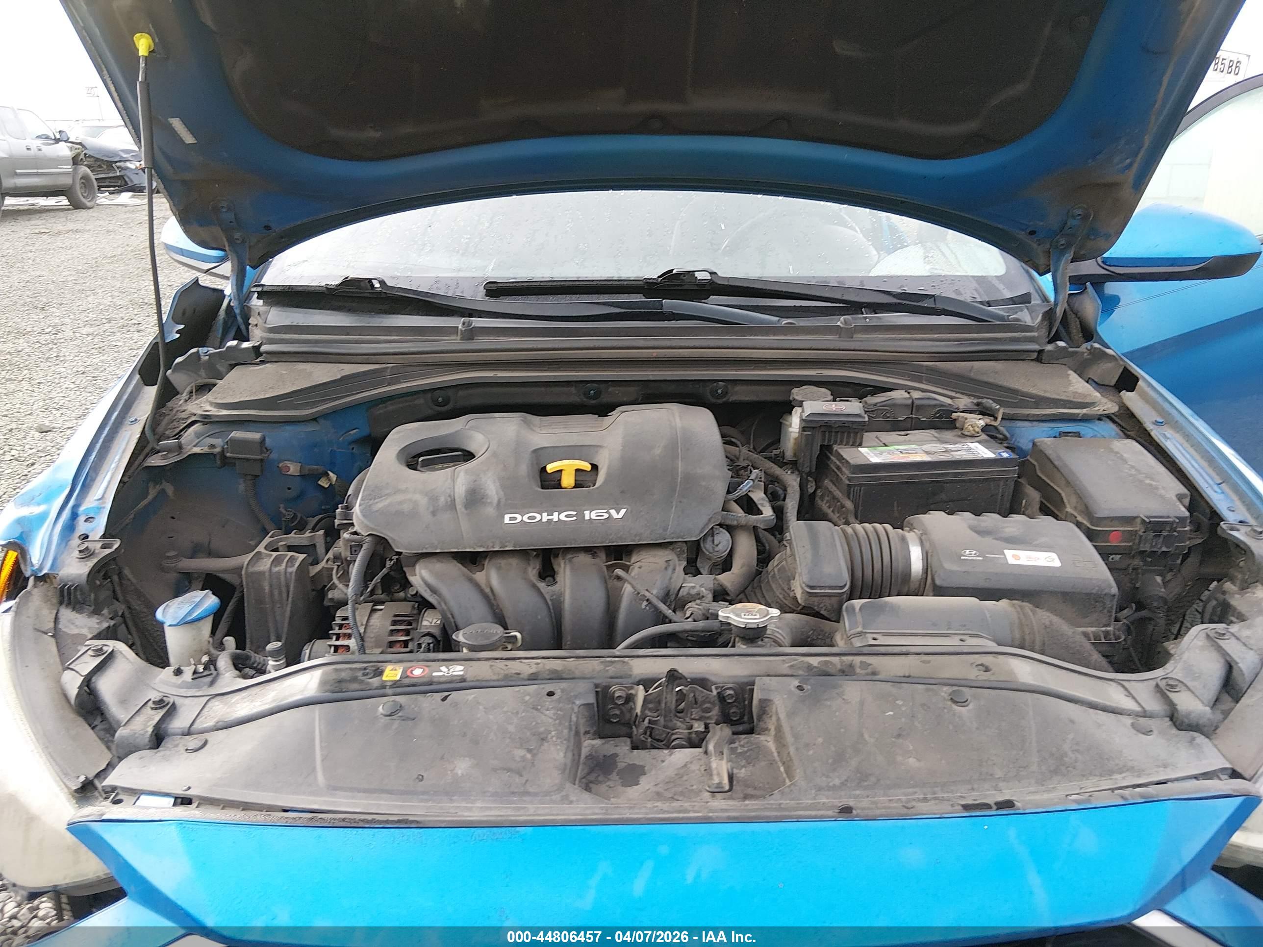 HYUNDAI ELANTRA image 10