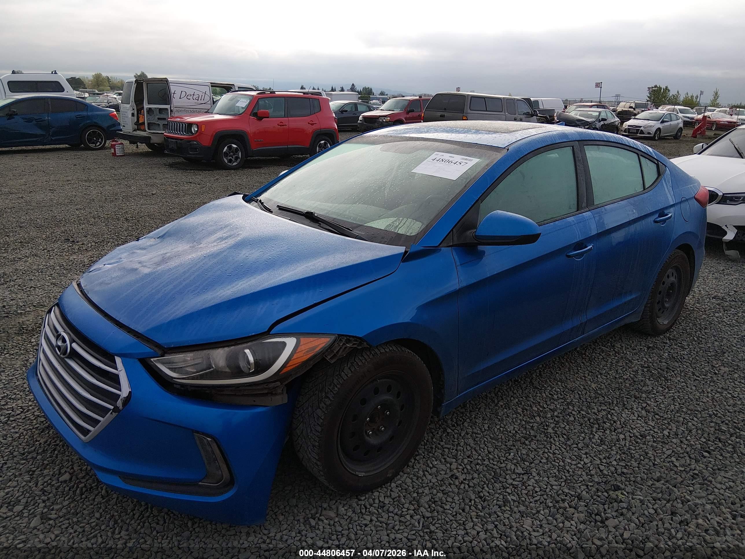 HYUNDAI ELANTRA image 2
