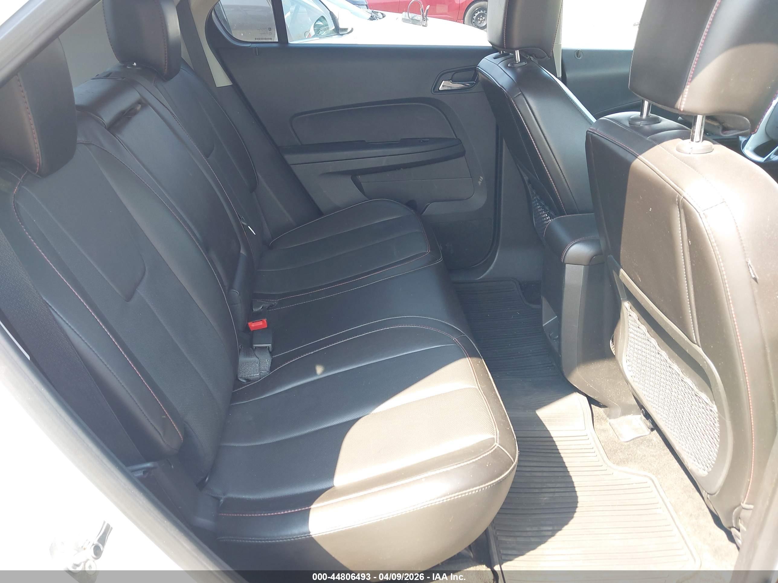 CHEVROLET EQUINOX image 8