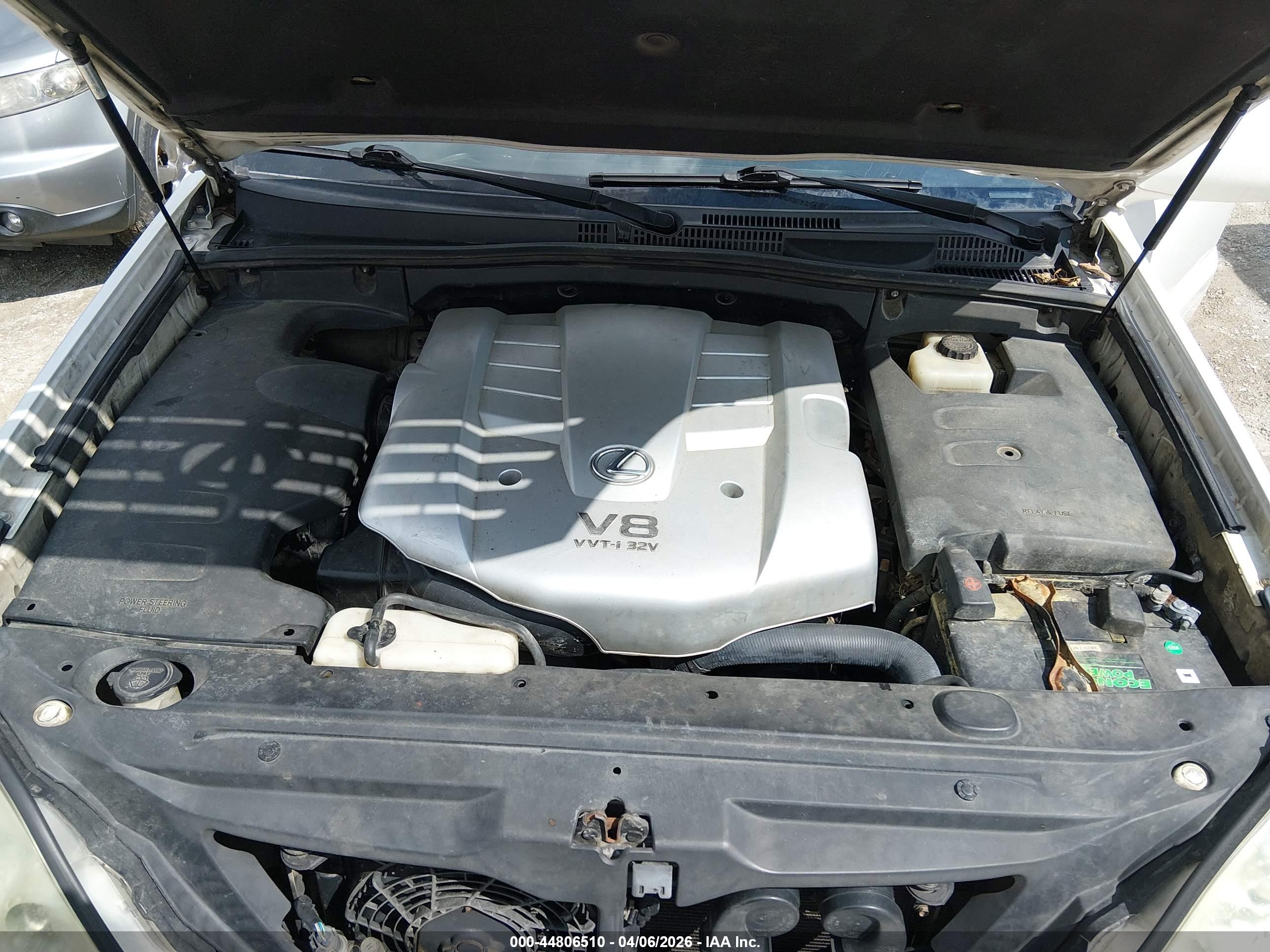 LEXUS GX image 10