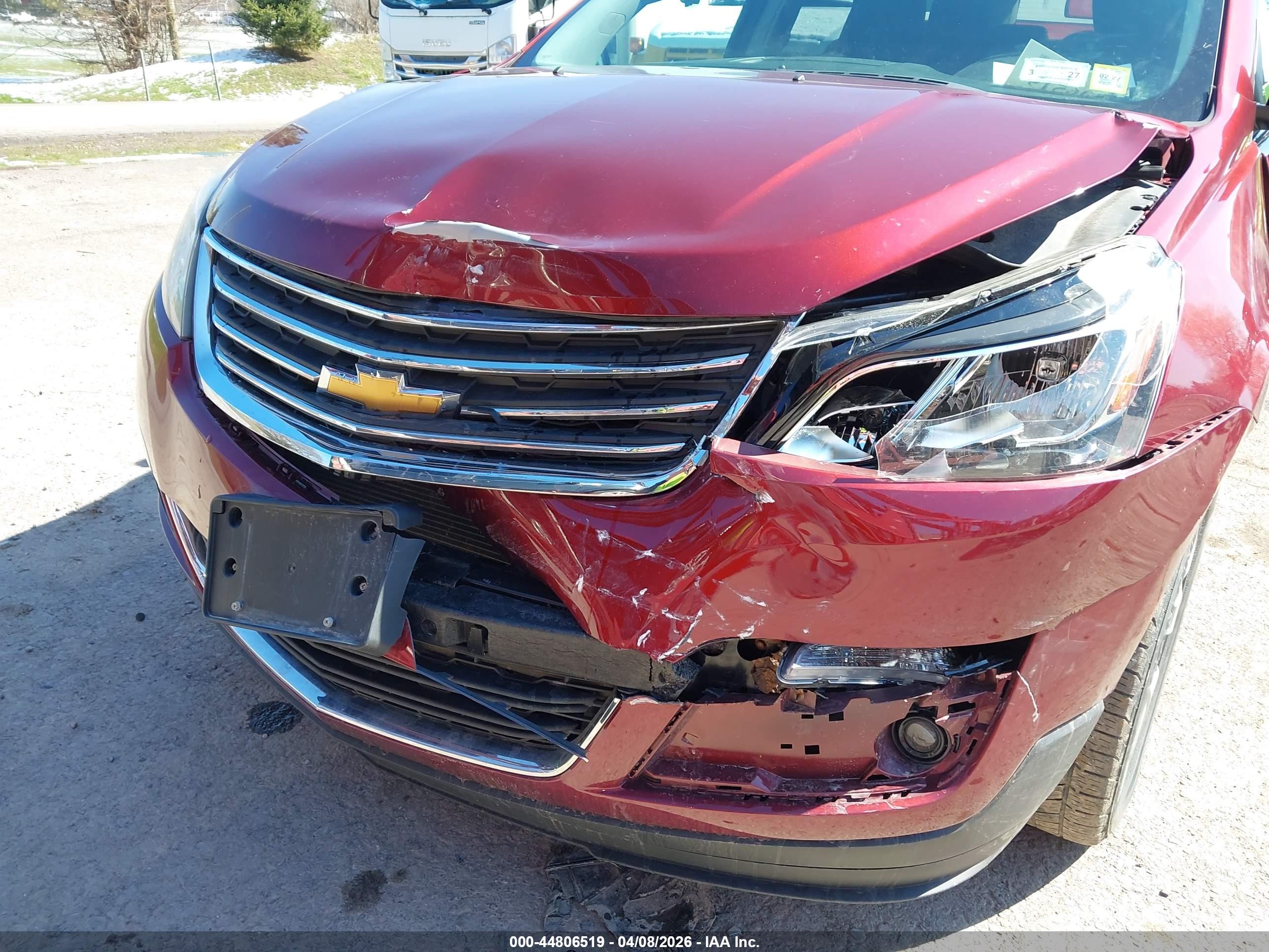 CHEVROLET TRAVERSE image 6