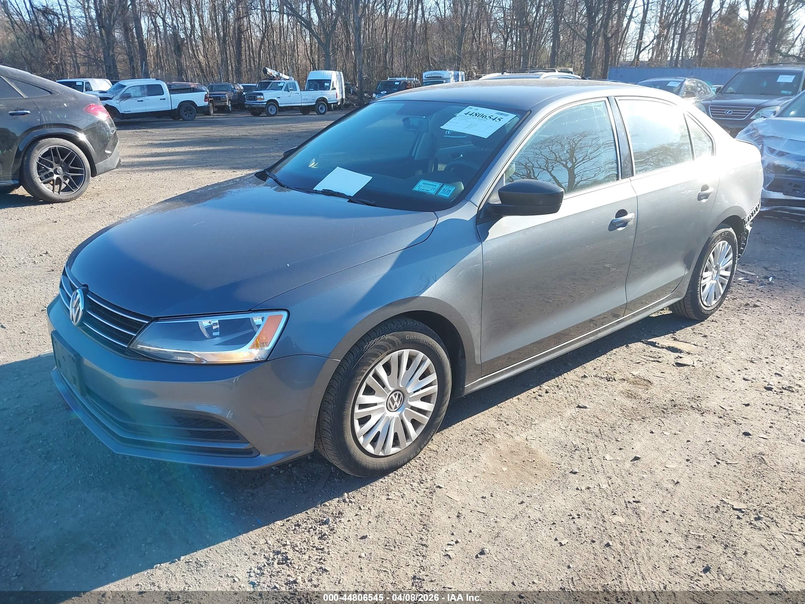 VOLKSWAGEN JETTA image 2