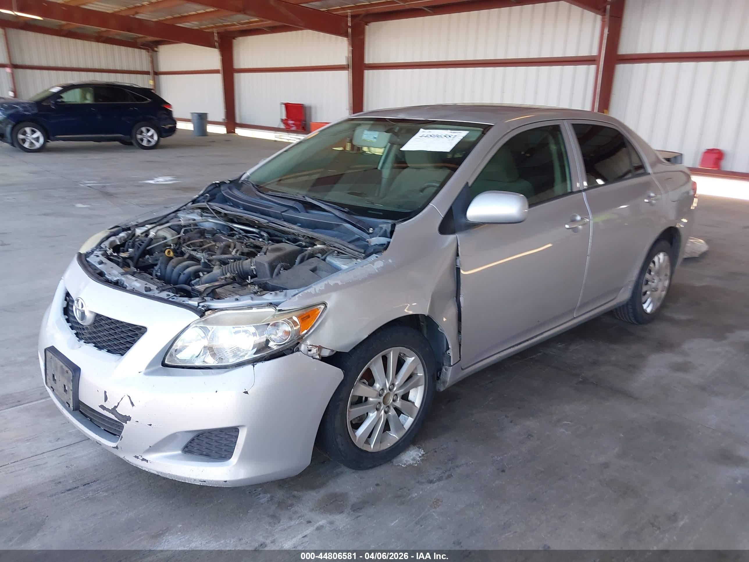 TOYOTA COROLLA image 6