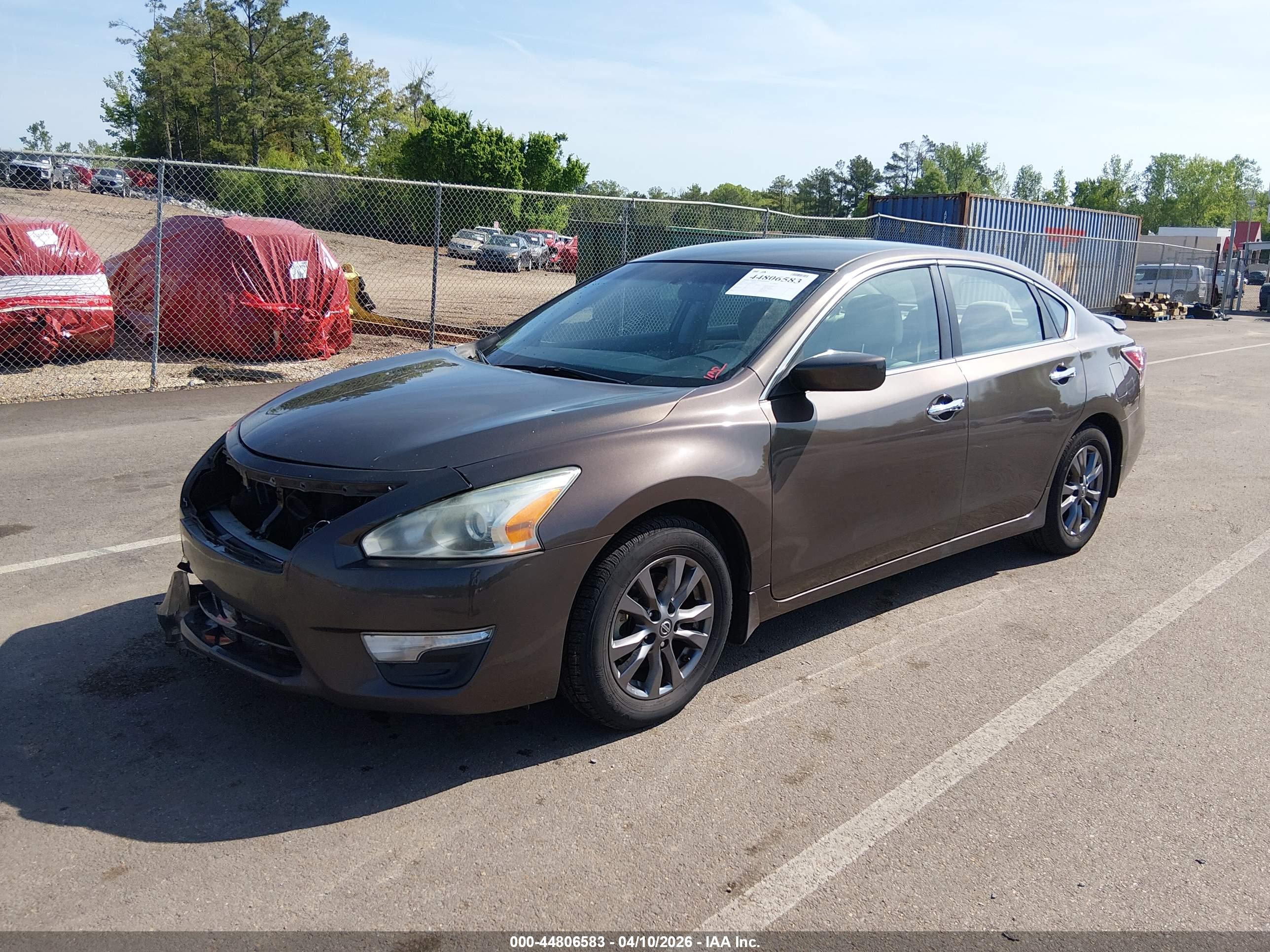 NISSAN ALTIMA image 2