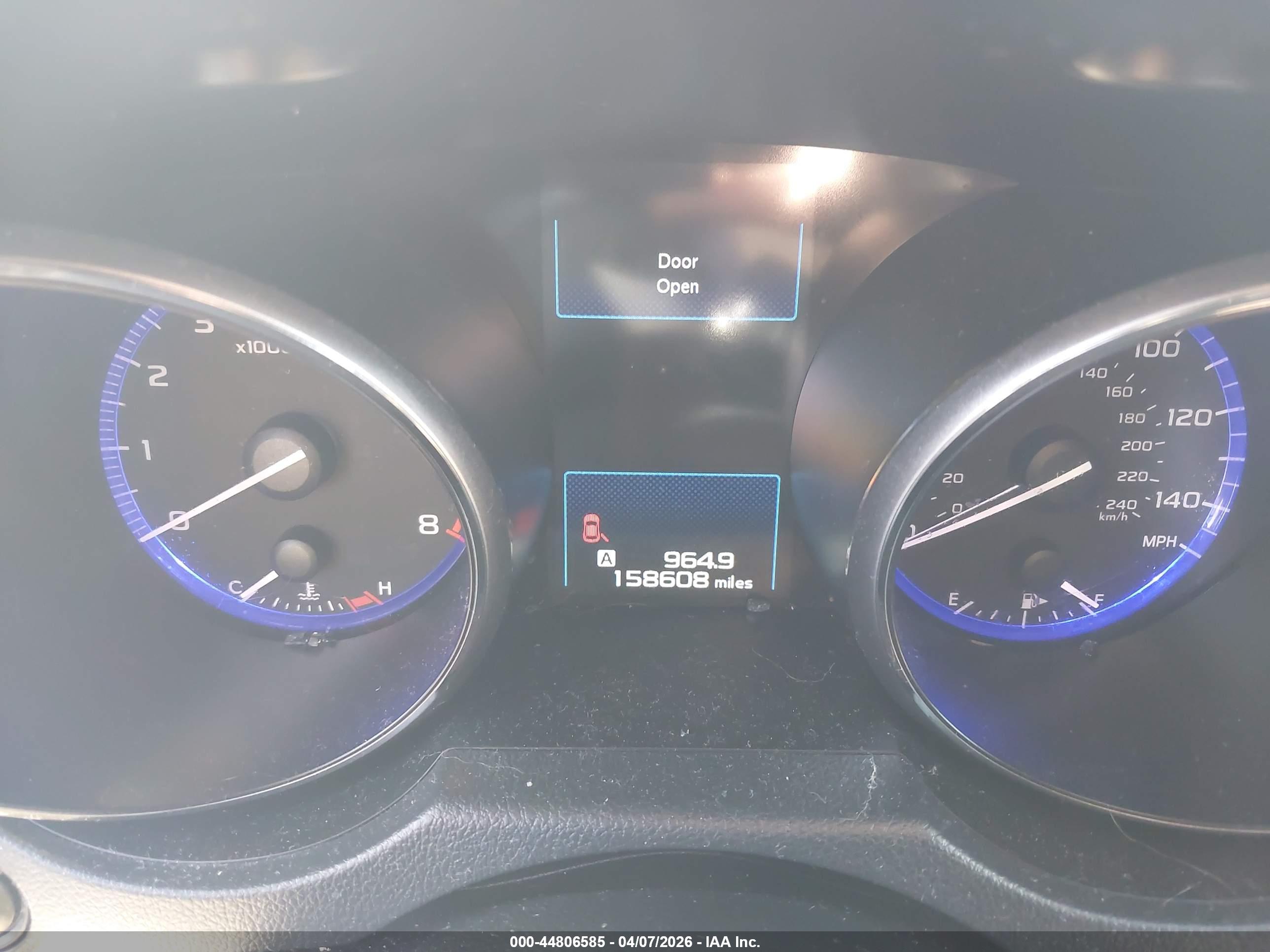SUBARU OUTBACK image 7