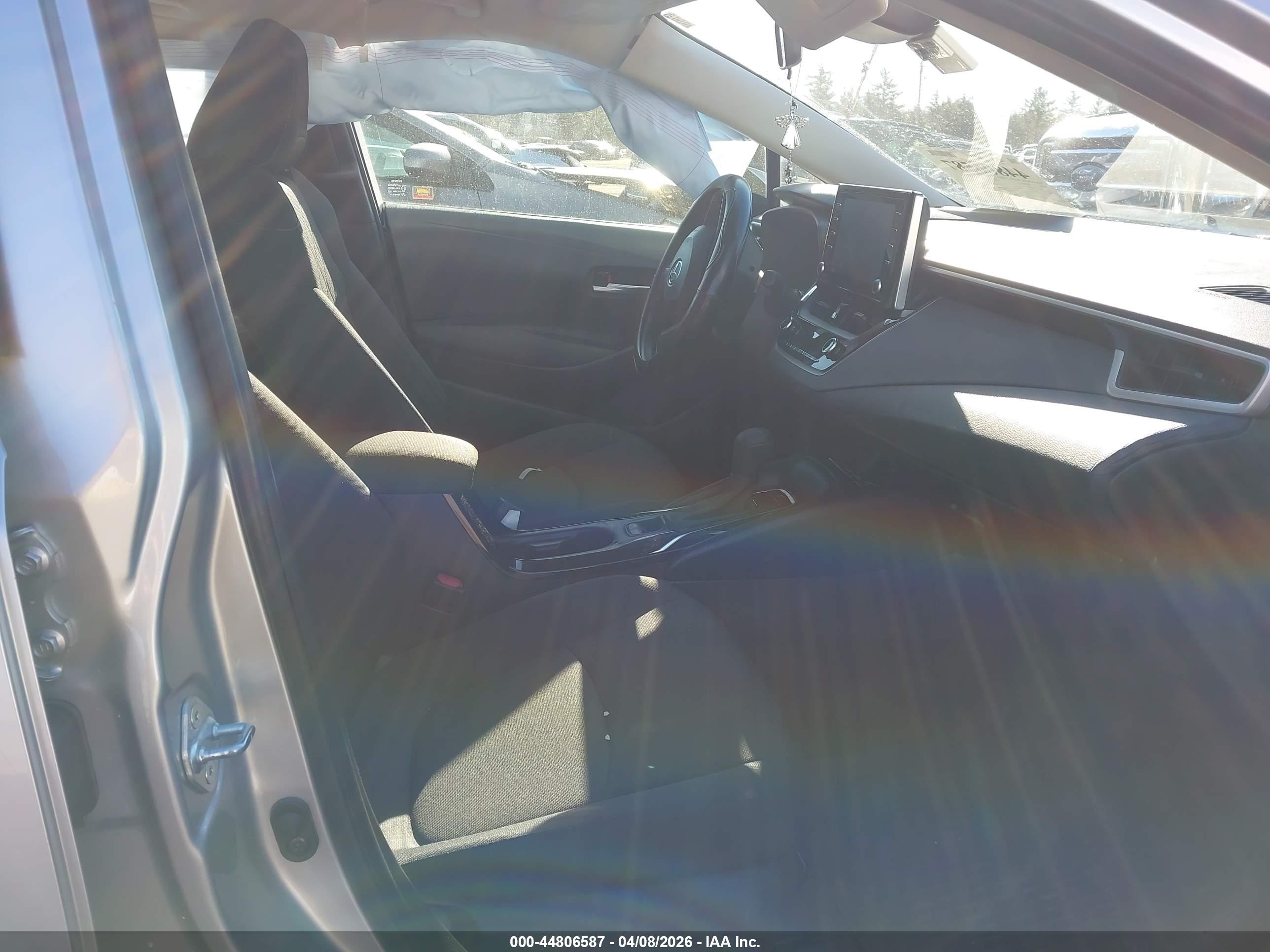 TOYOTA COROLLA image 5
