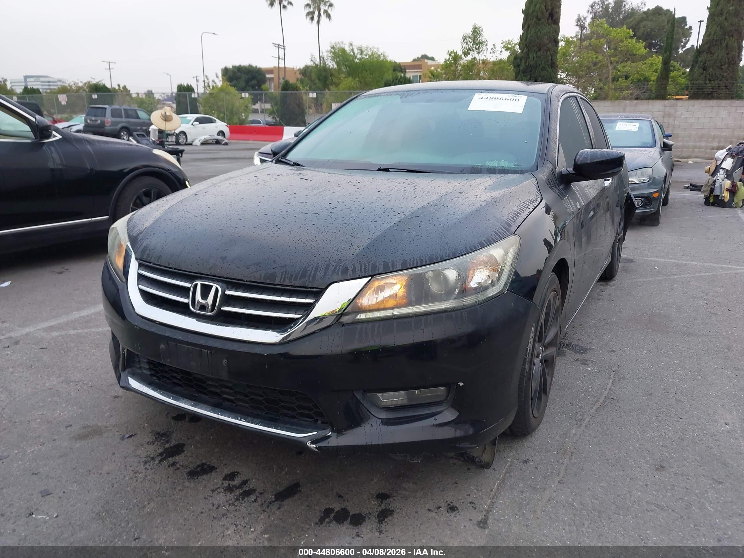 HONDA ACCORD image 2