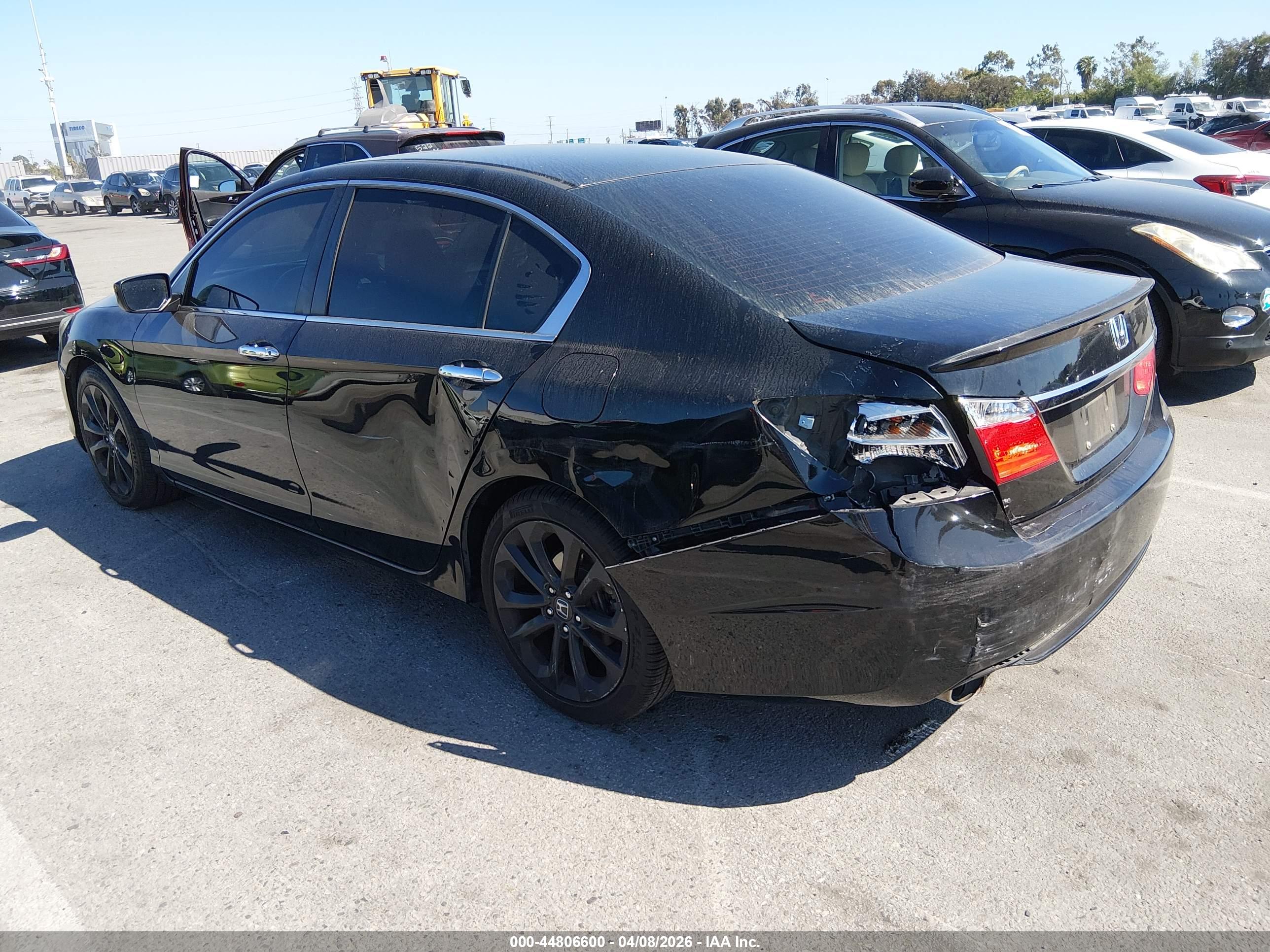 HONDA ACCORD image 3