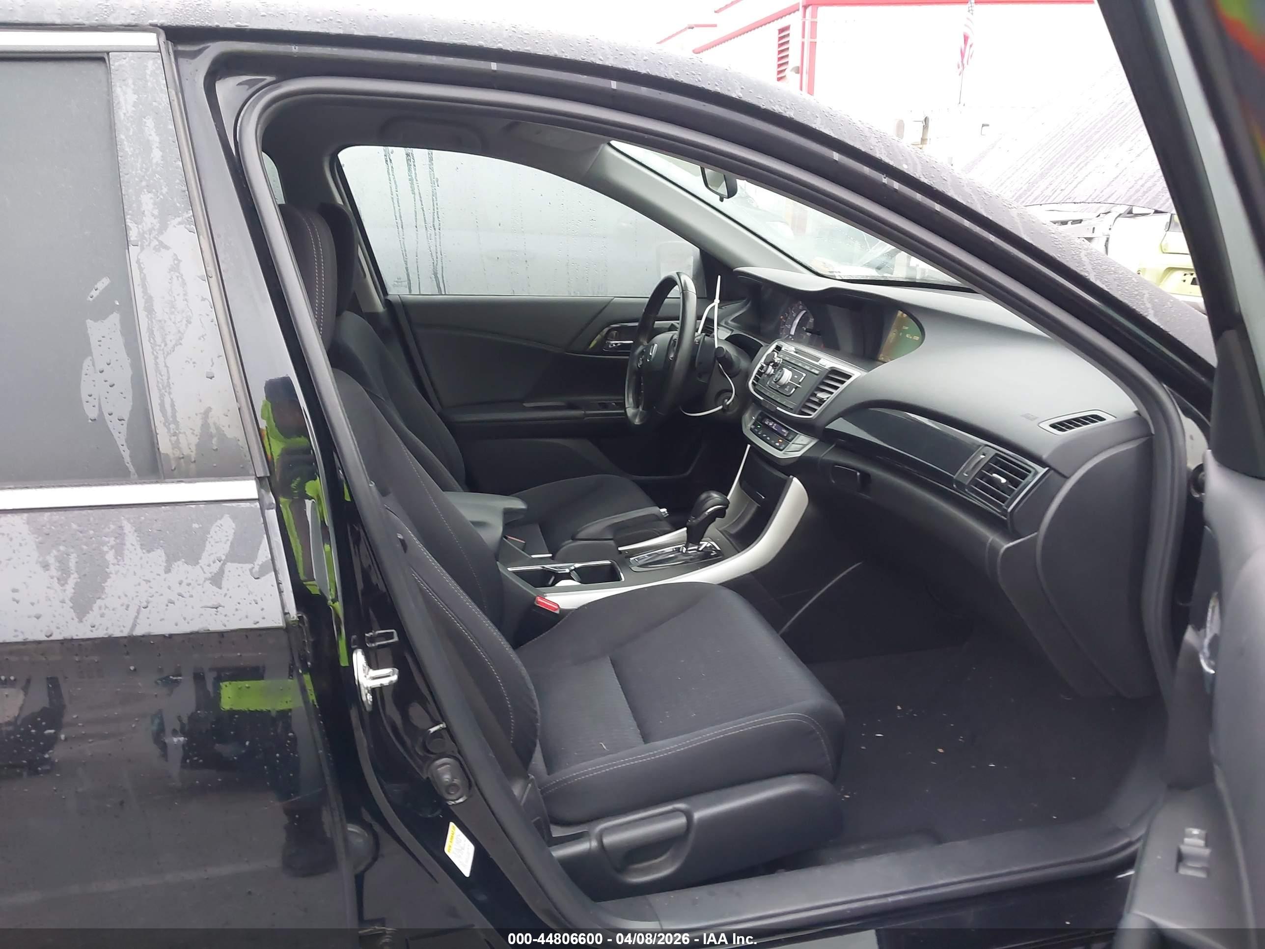 HONDA ACCORD image 5