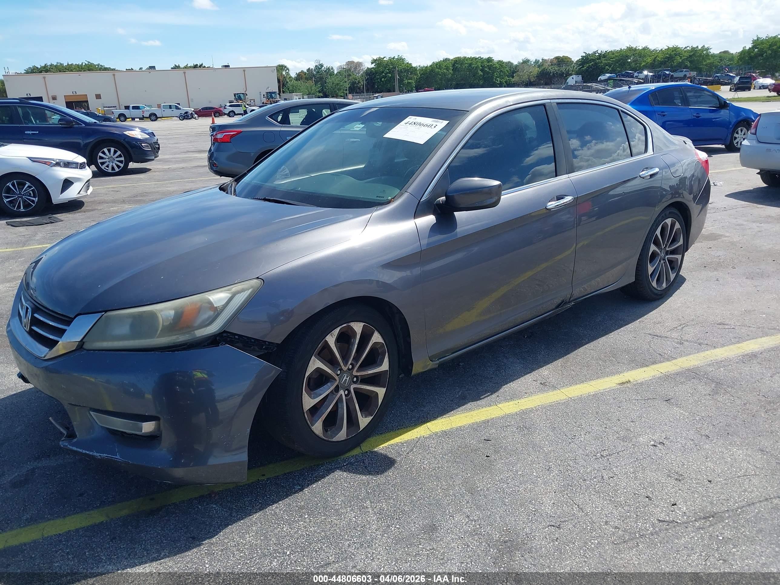 HONDA ACCORD image 2