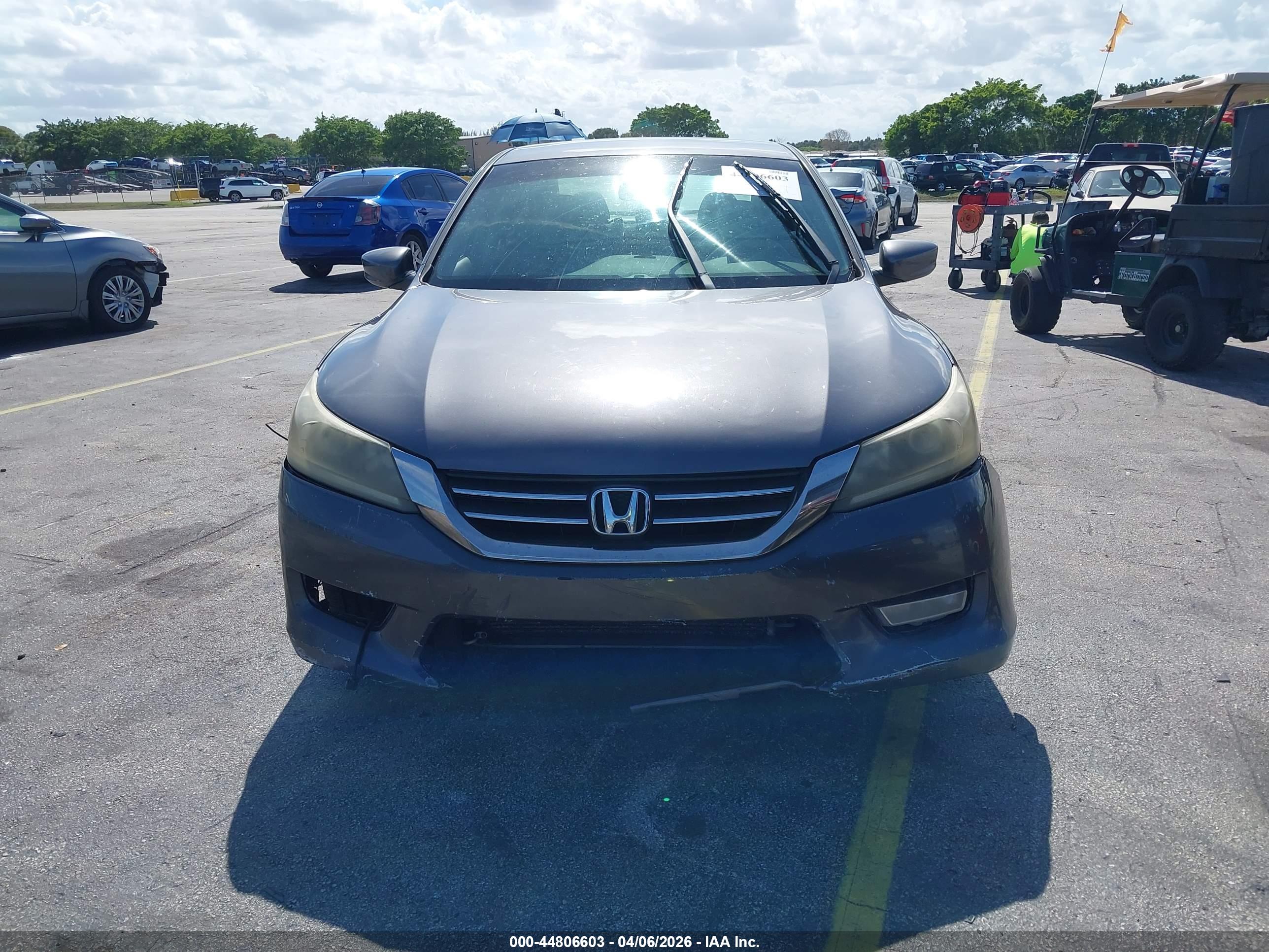 HONDA ACCORD image 6