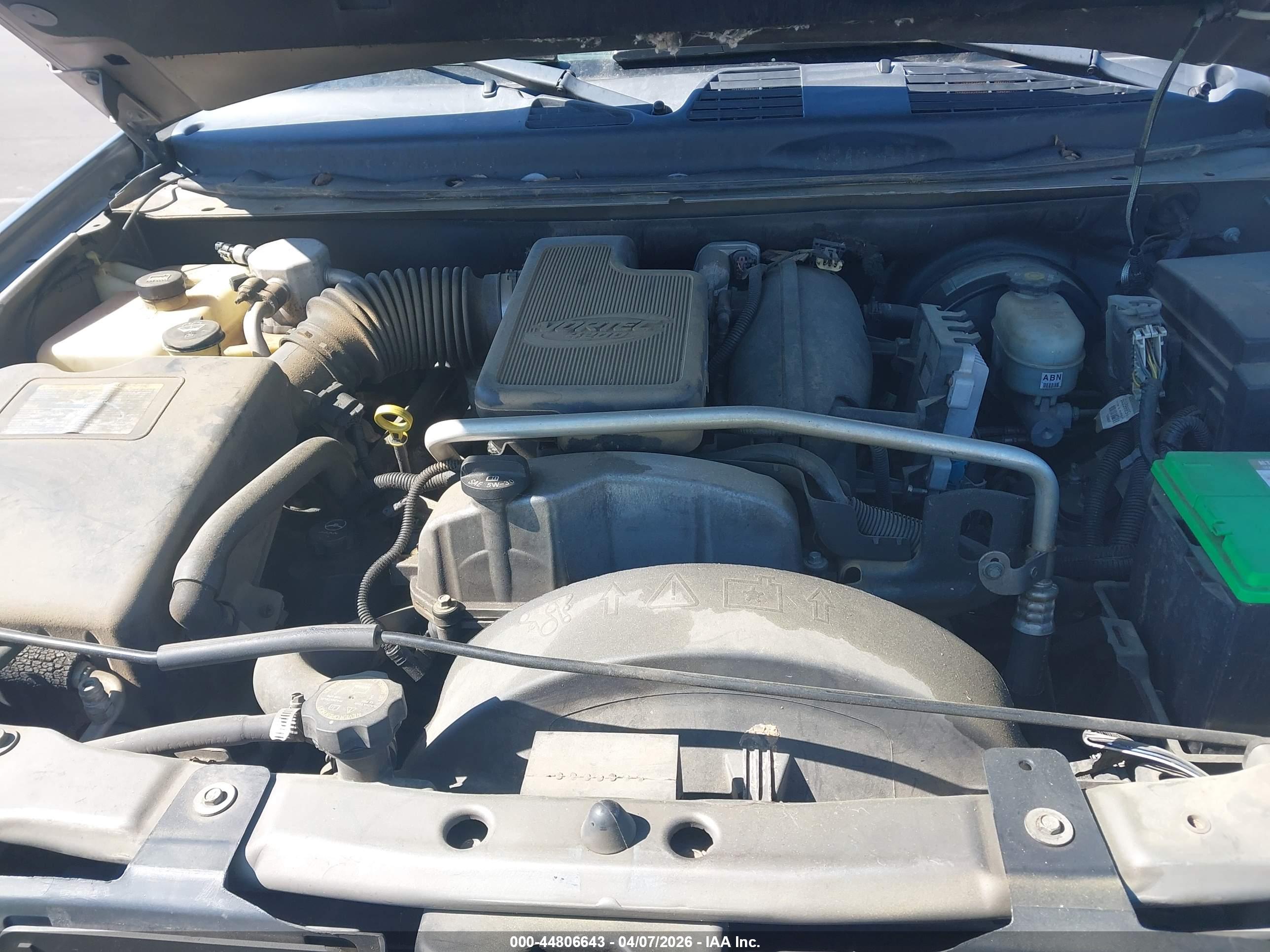 GMC ENVOY image 10