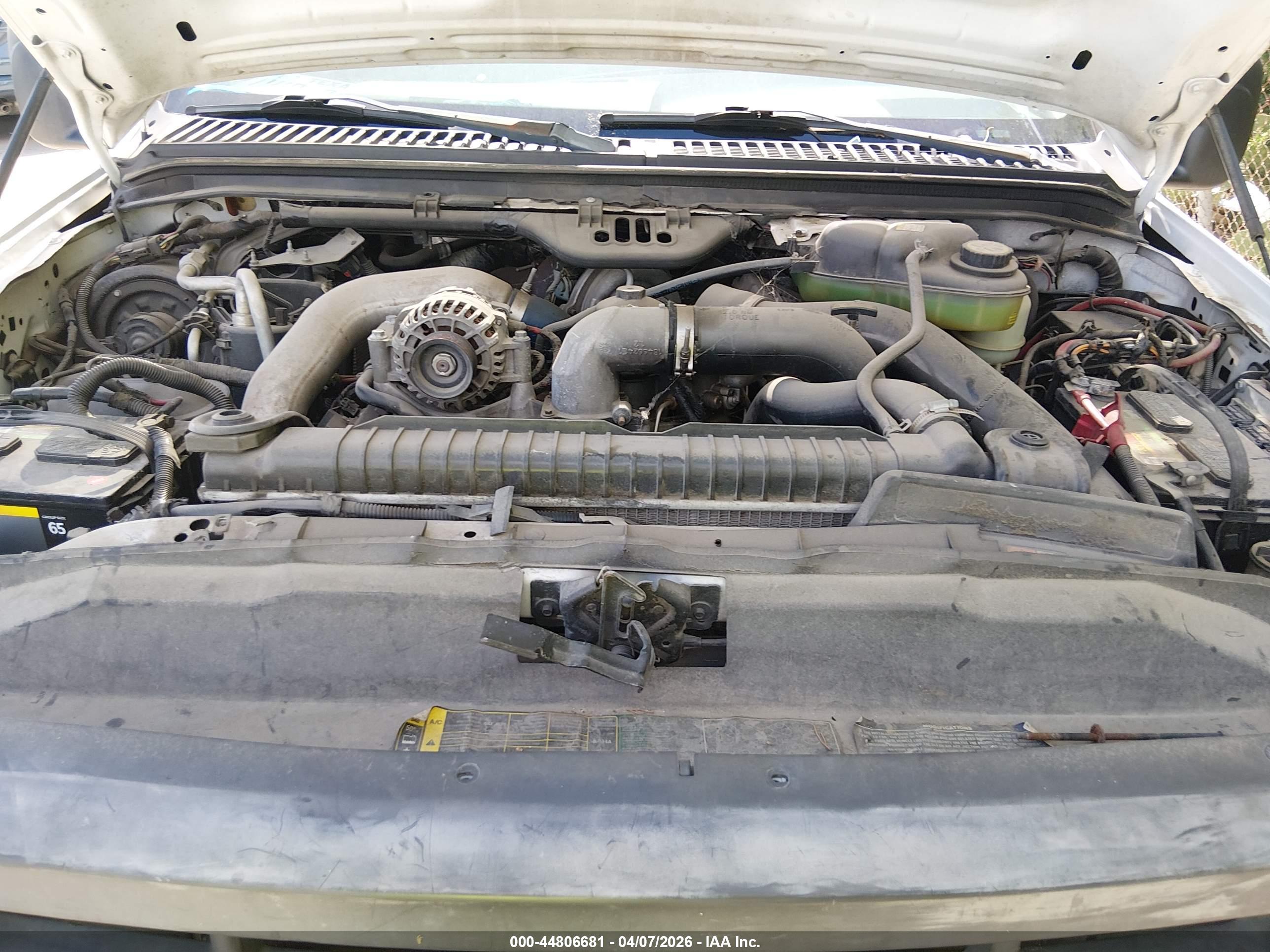 FORD F-550 image 10