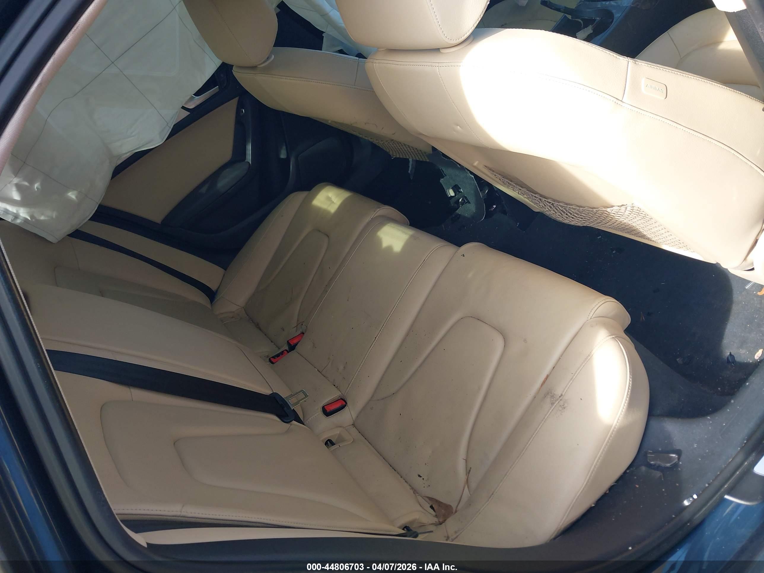 AUDI A4 image 8