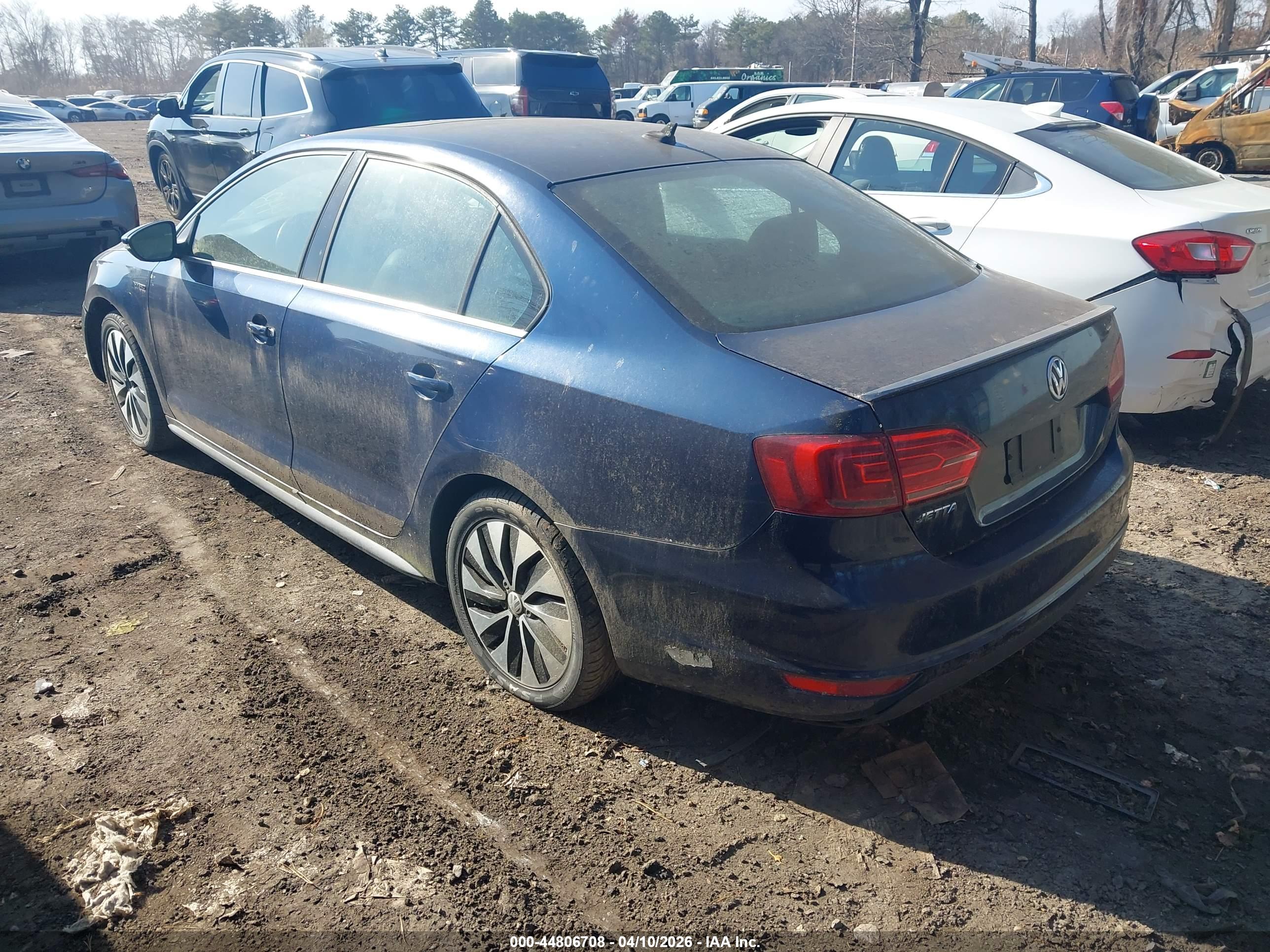 VOLKSWAGEN JETTA image 3