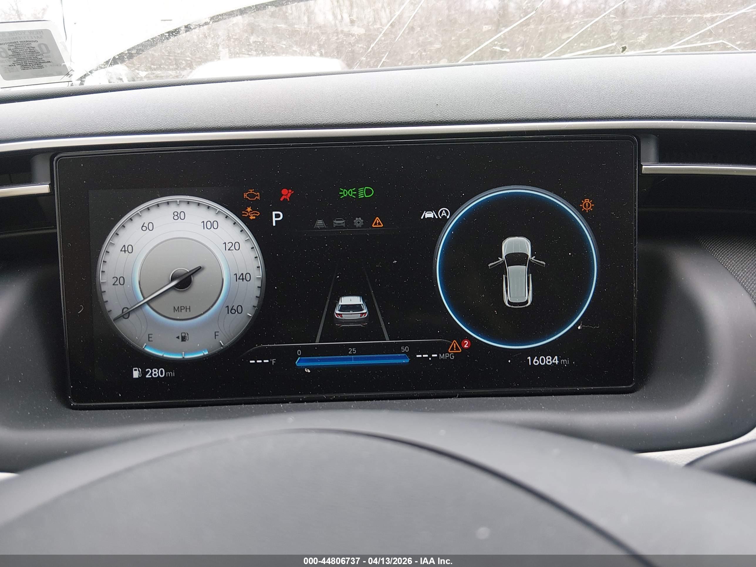 HYUNDAI TUCSON image 7