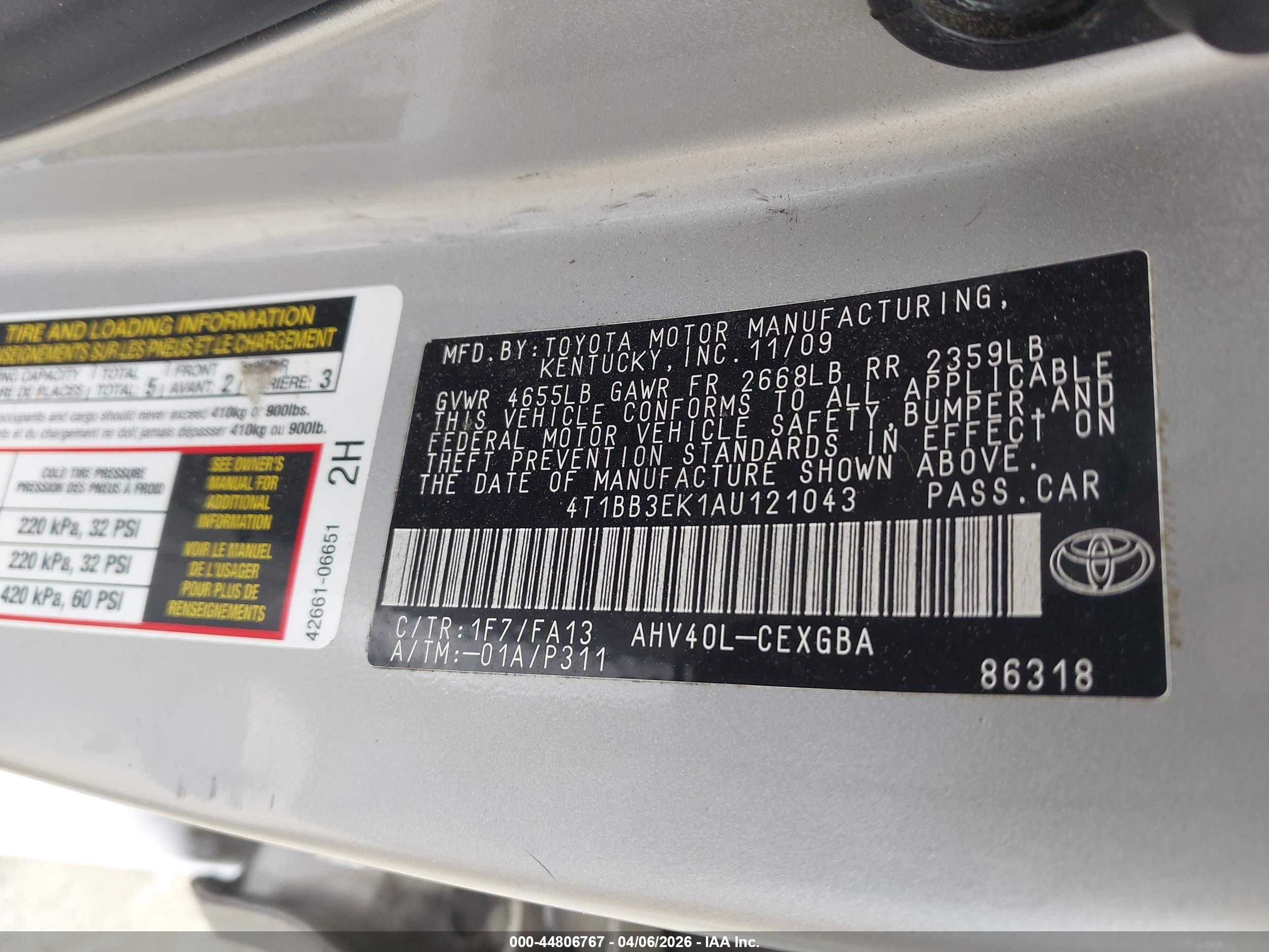 TOYOTA CAMRY image 9