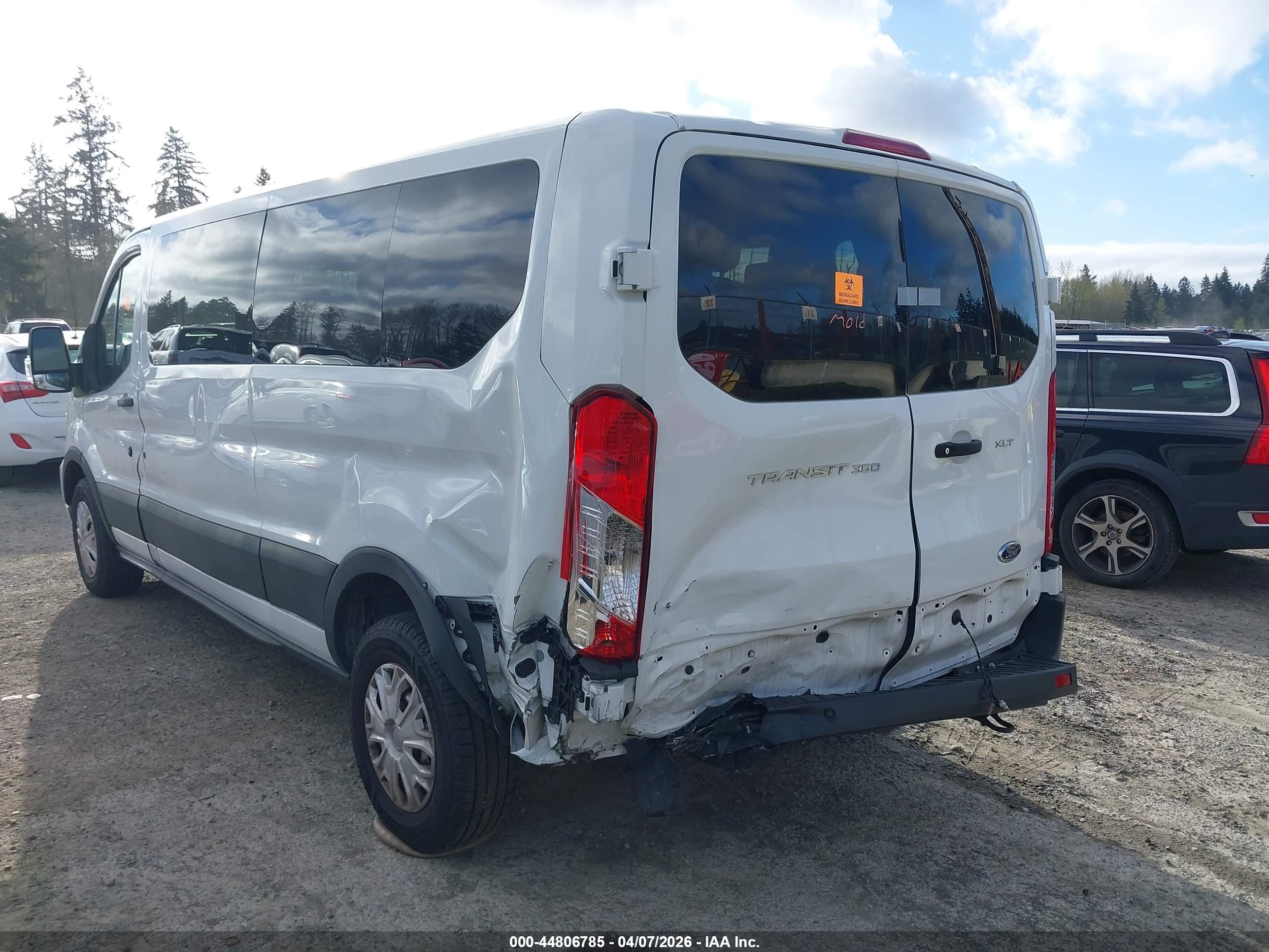 FORD TRANSIT-350 image 6