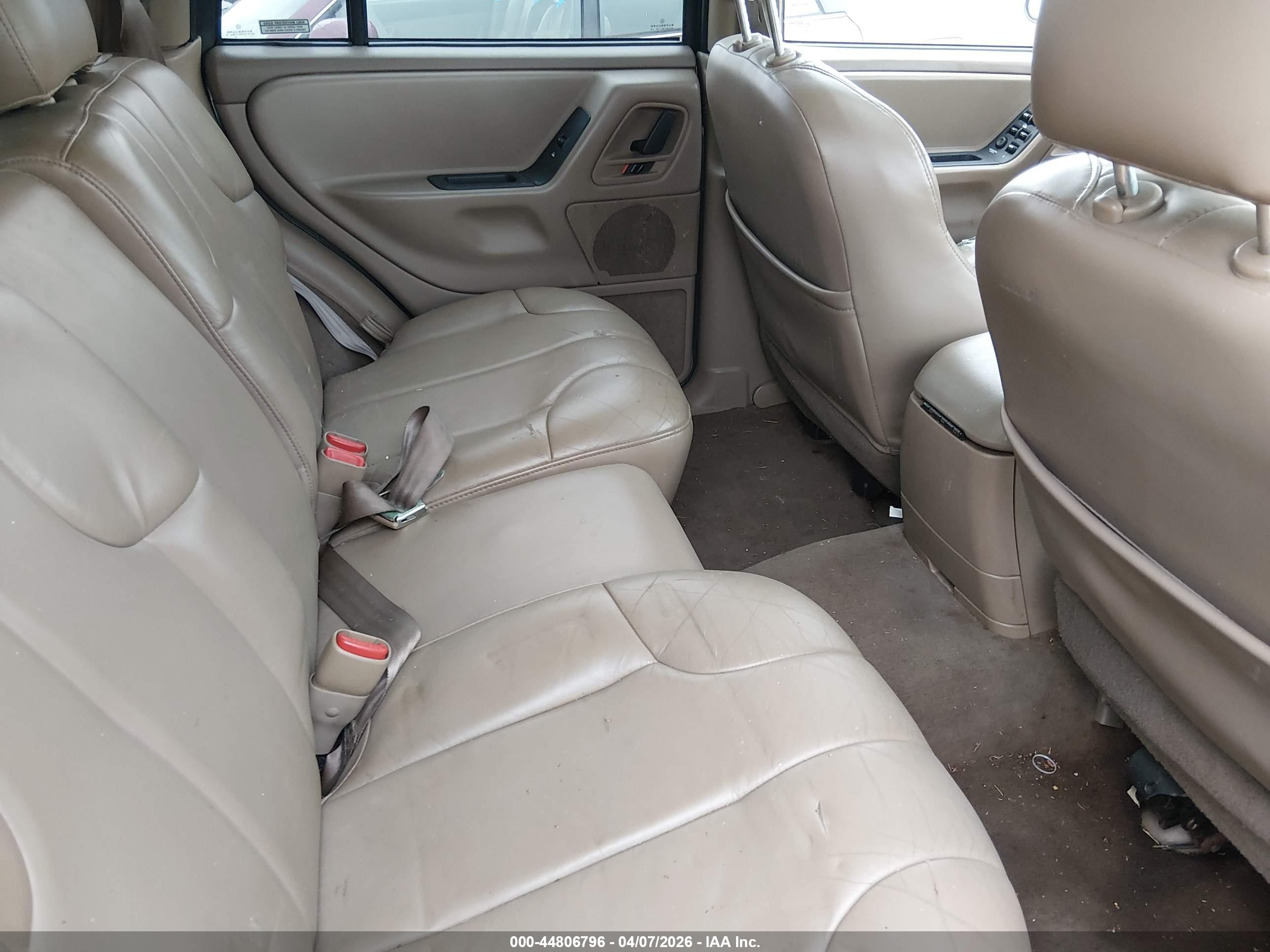 JEEP GRAND image 8