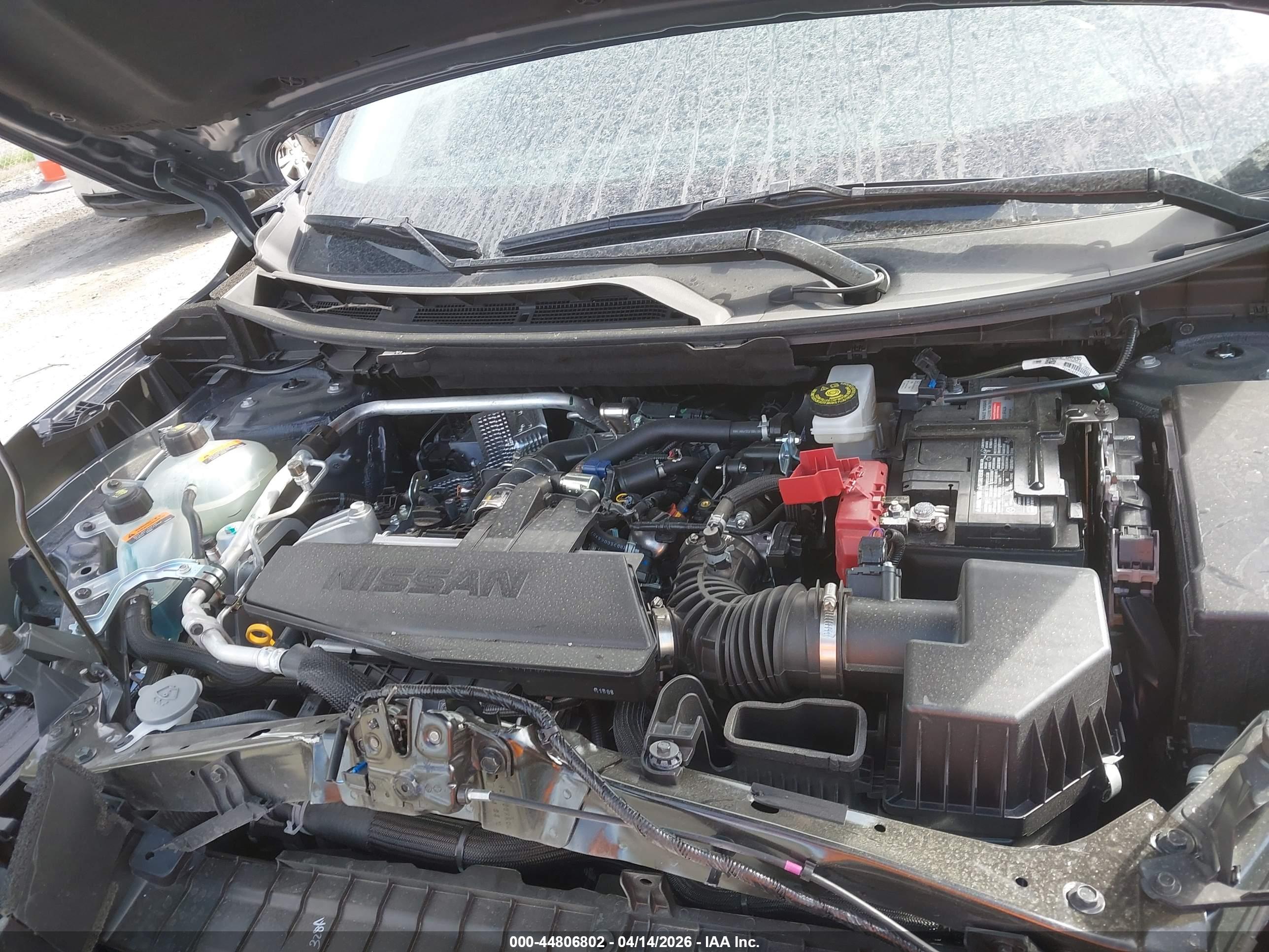 NISSAN ROGUE image 10