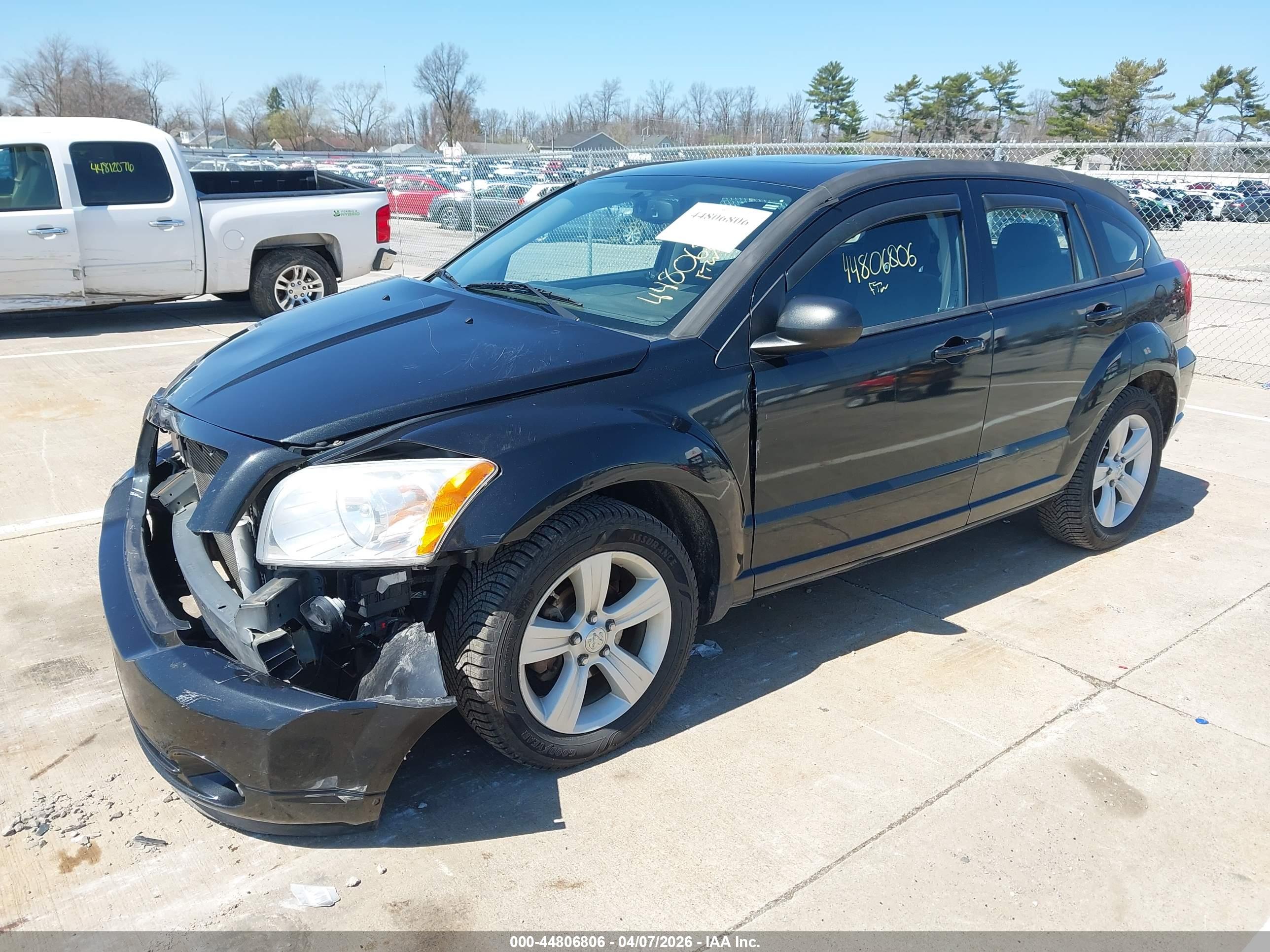 DODGE CALIBER image 2