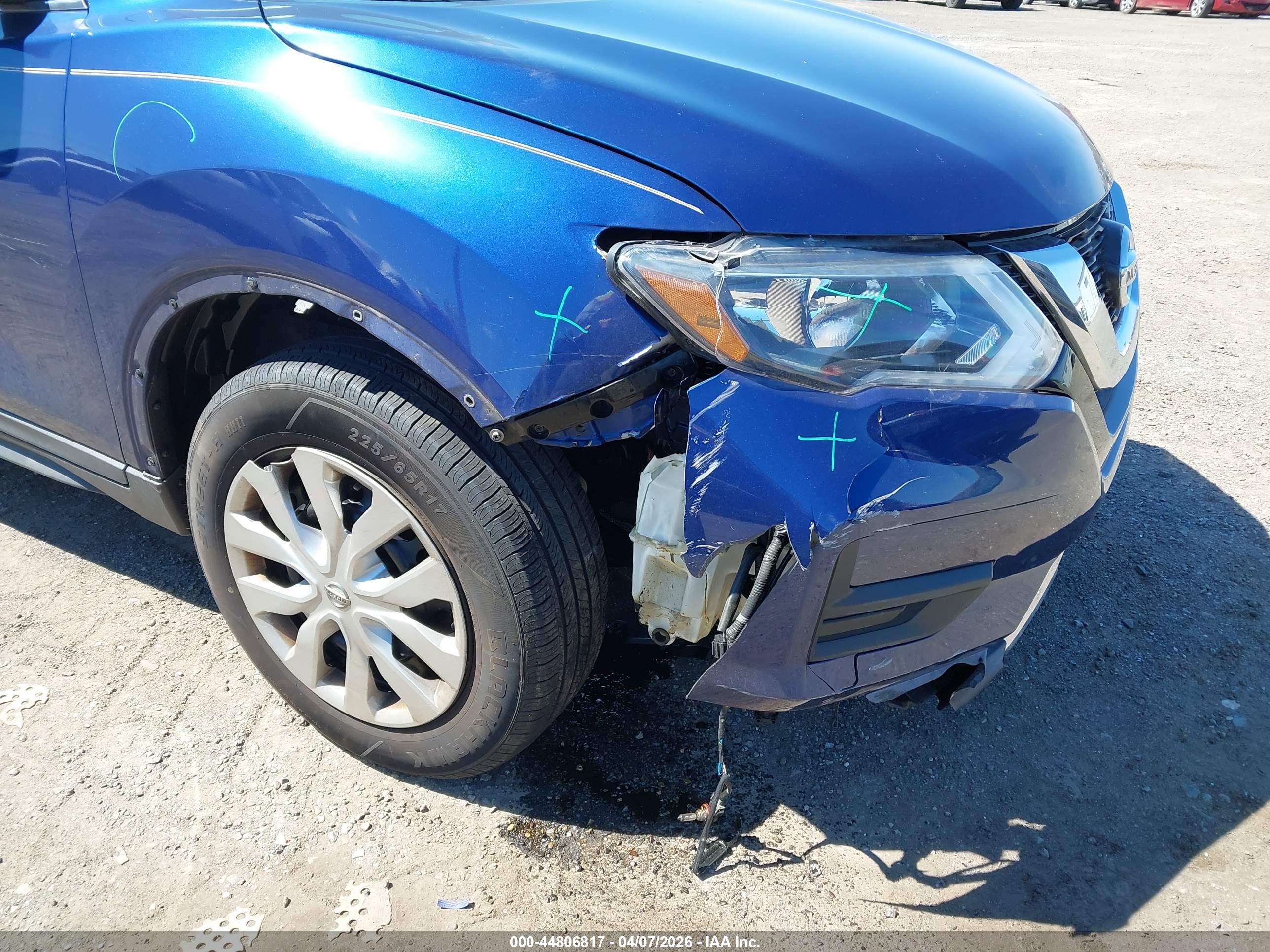 NISSAN ROGUE image 6
