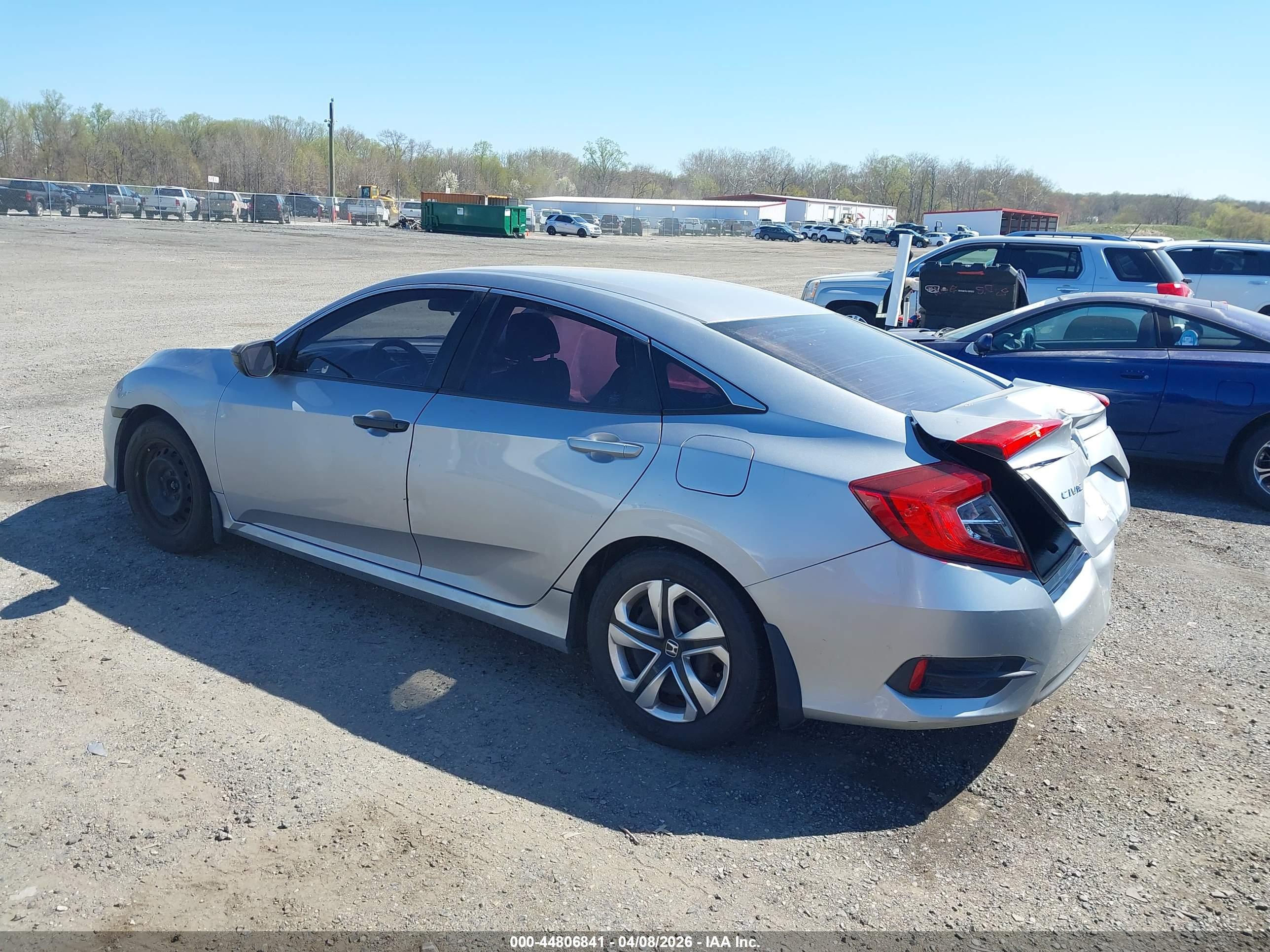 HONDA CIVIC image 3