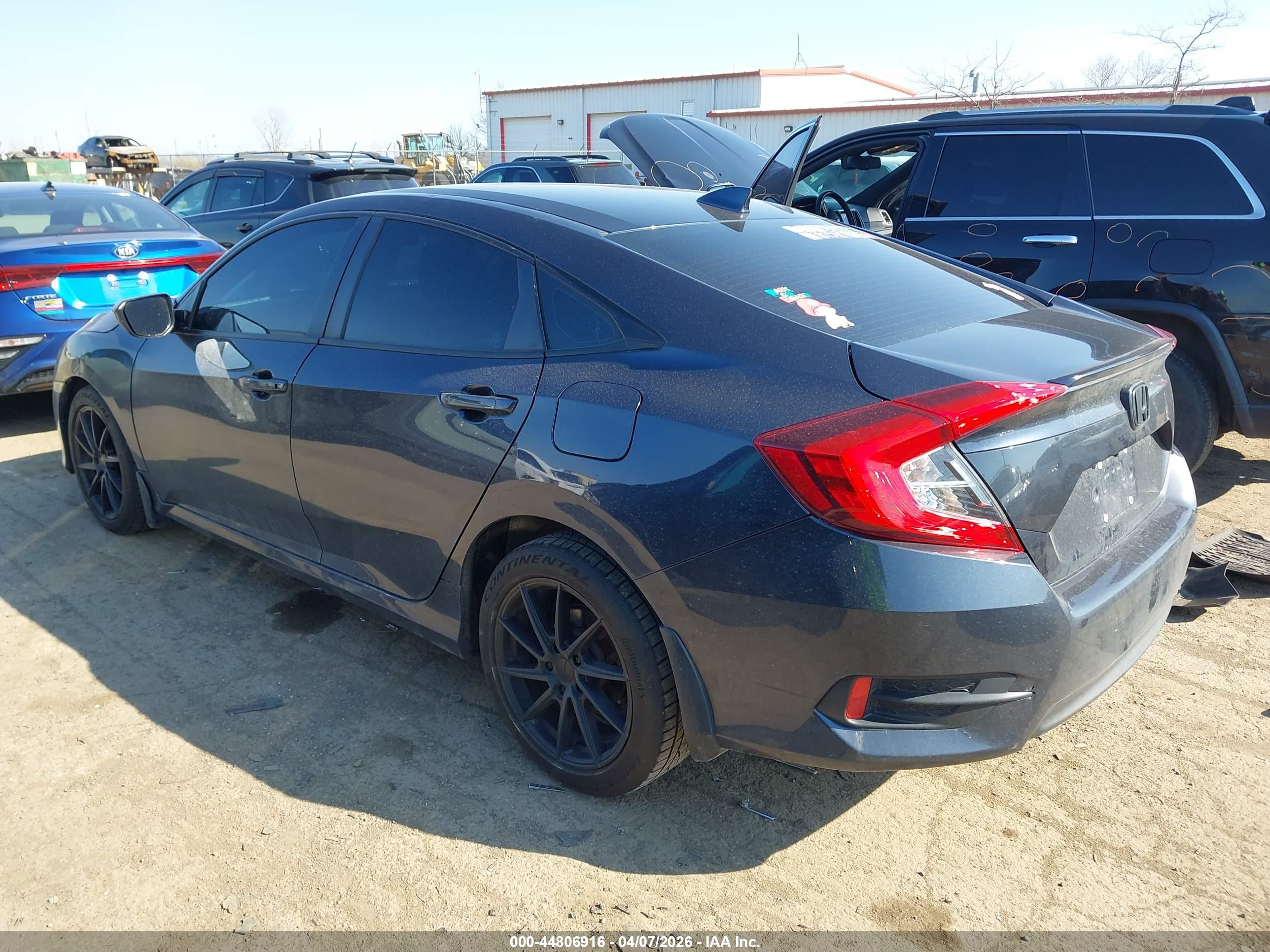 HONDA CIVIC image 3