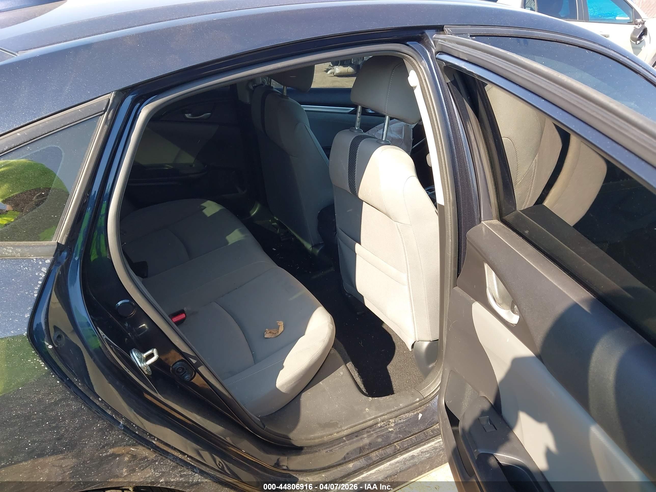 HONDA CIVIC image 8