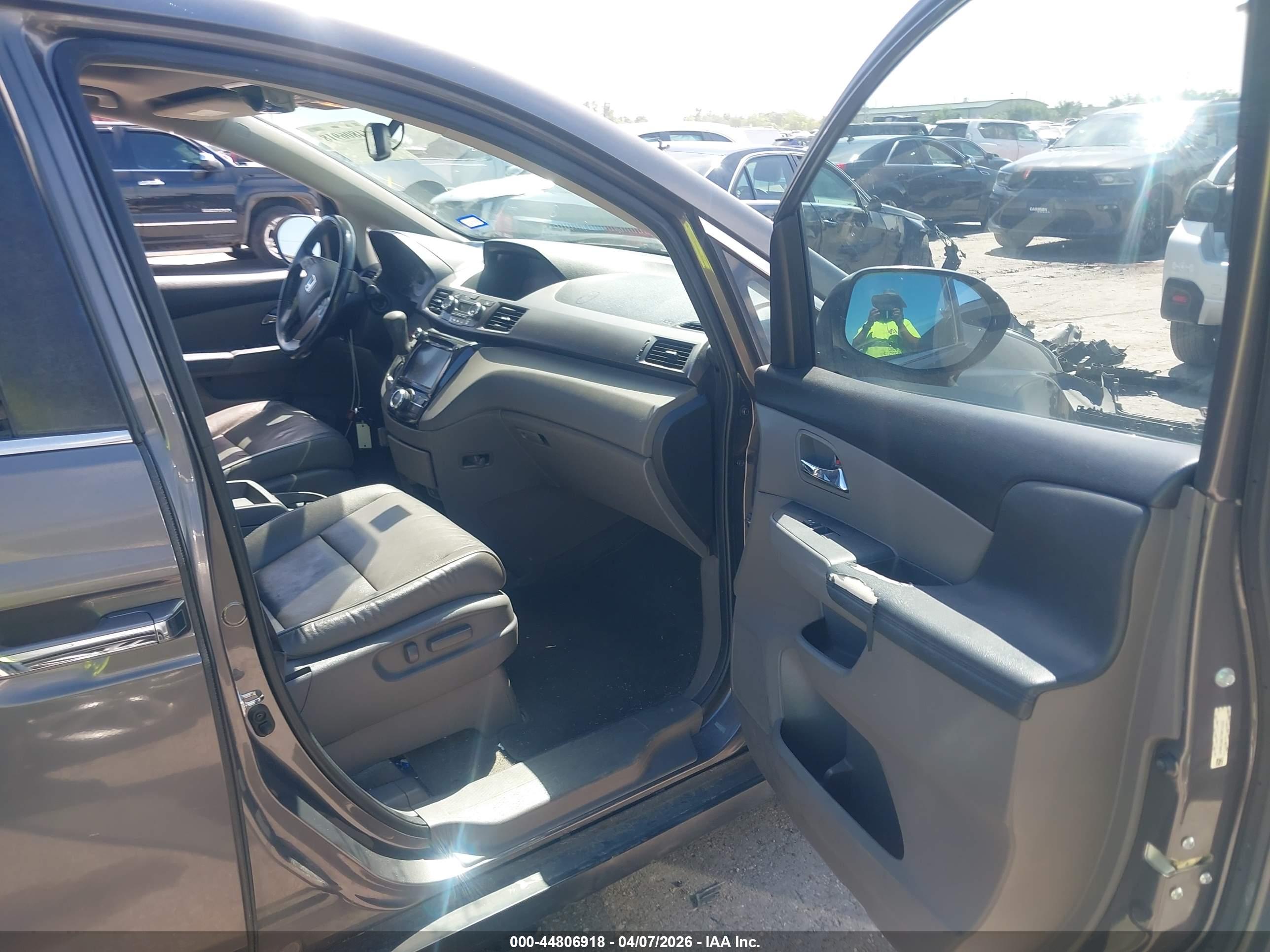 HONDA ODYSSEY image 5