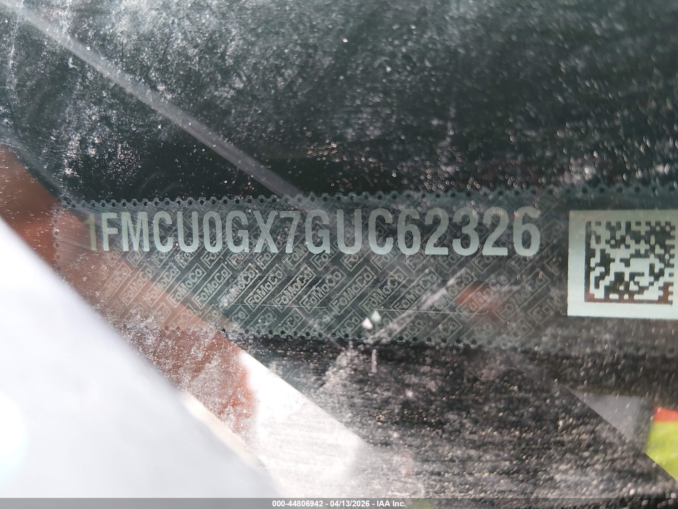 FORD ESCAPE image 9