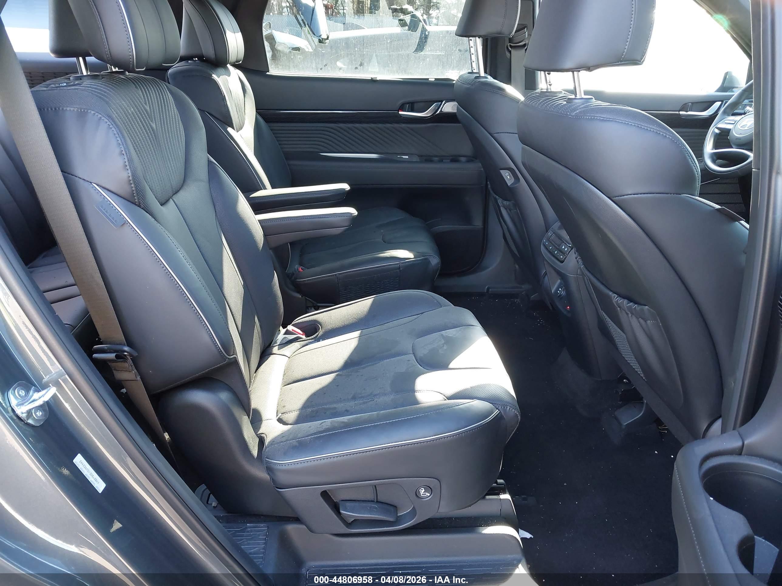 HYUNDAI PALISADE image 8