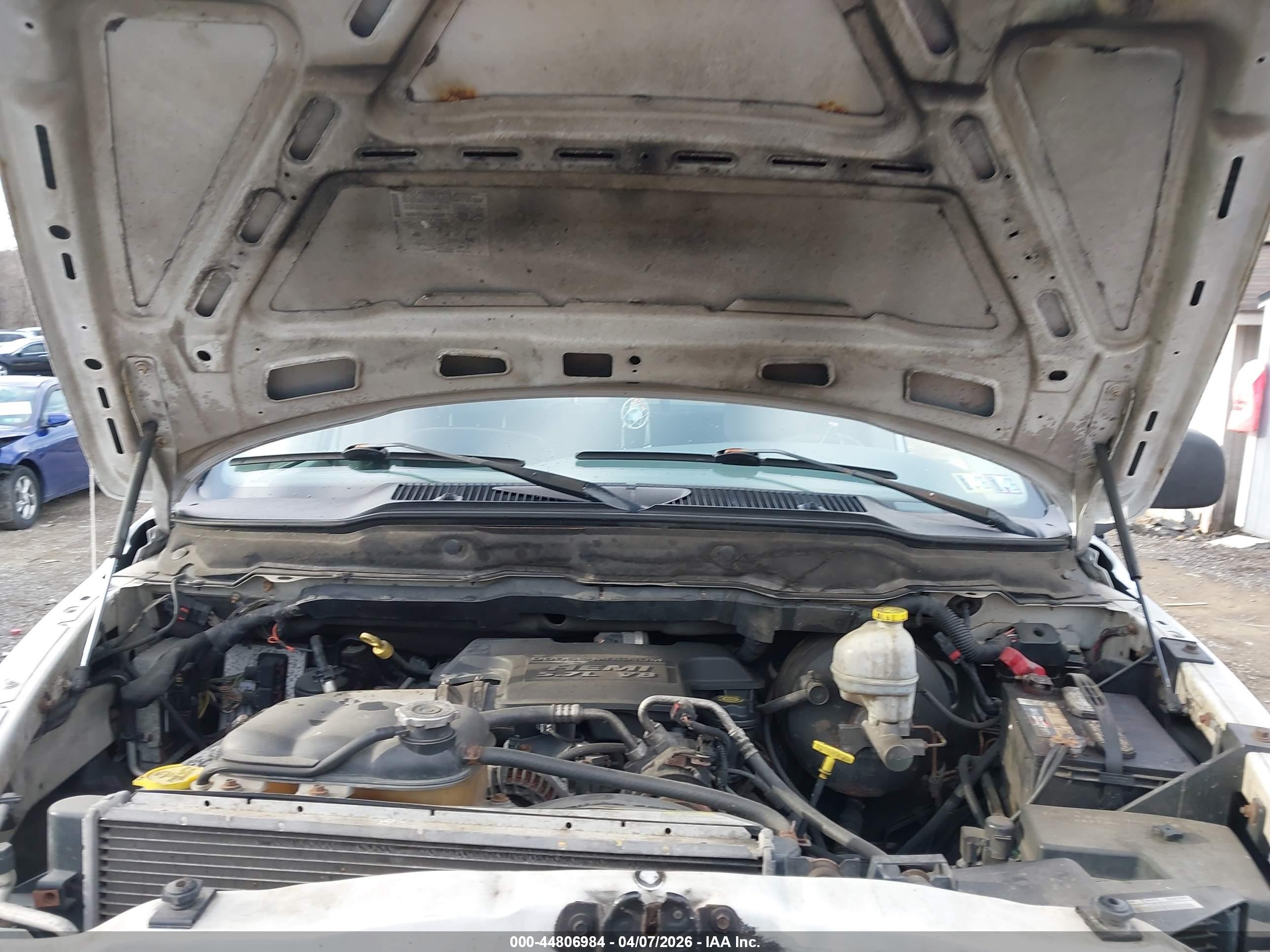 DODGE RAM image 10