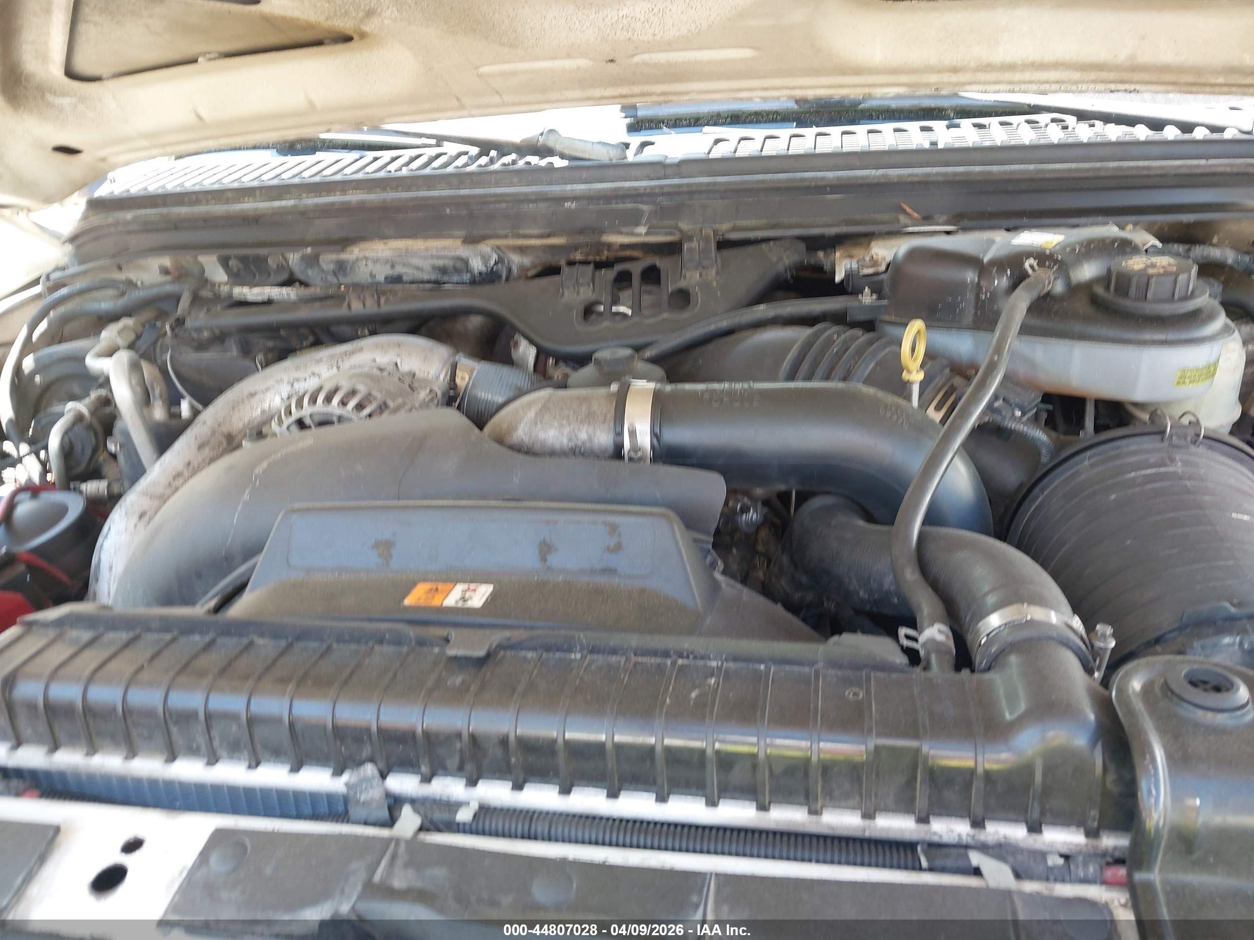 FORD F-550 image 10