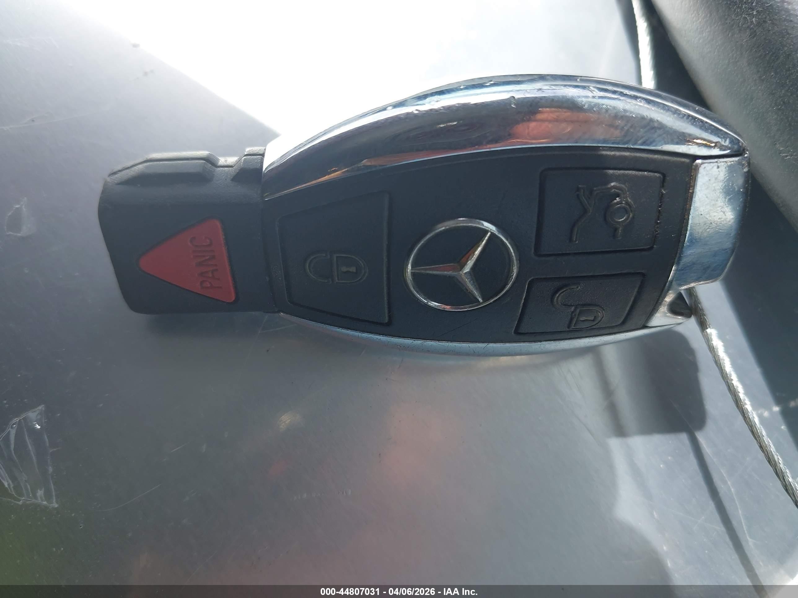 MERCEDES-BENZ ML image 11