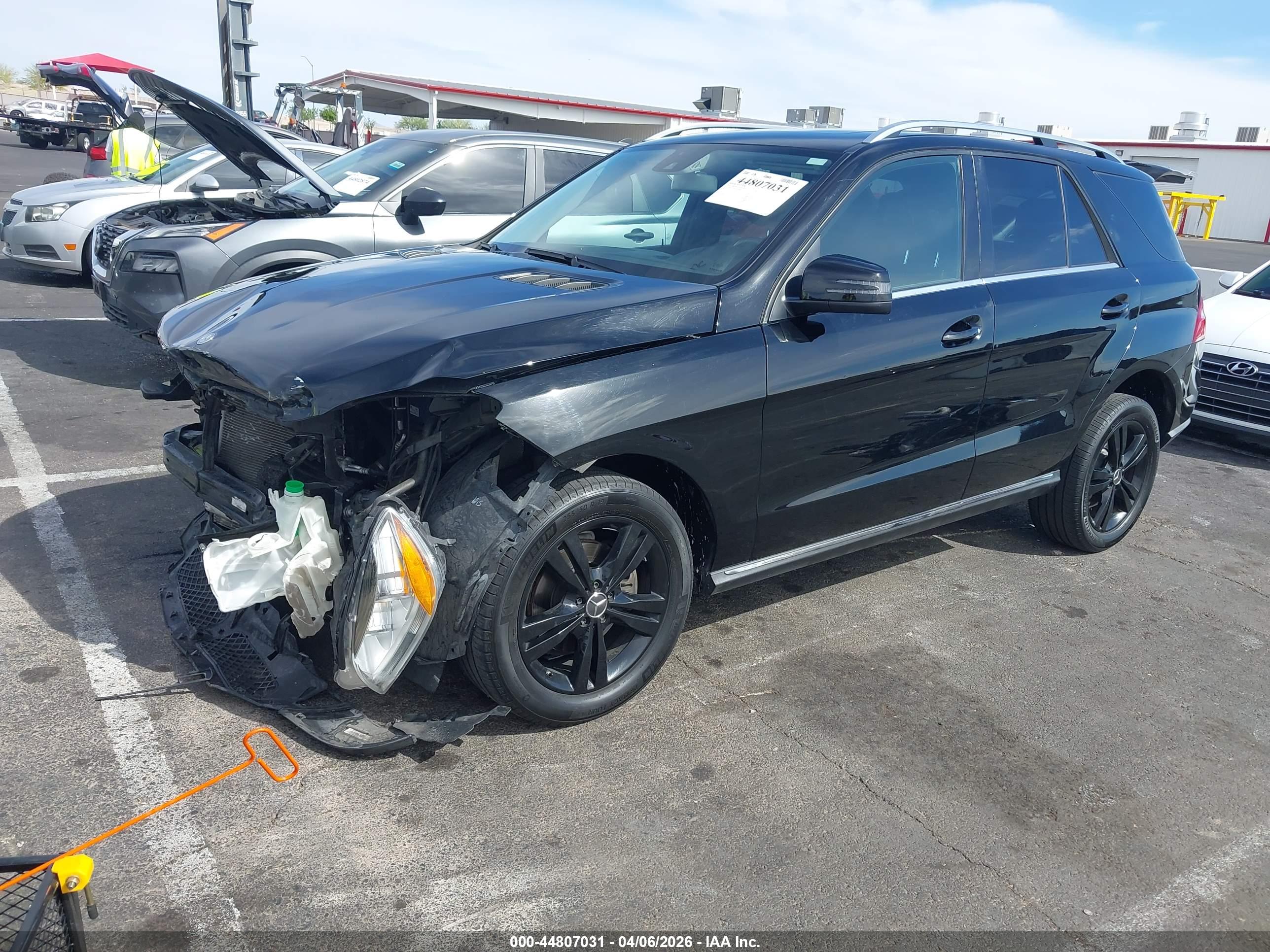 MERCEDES-BENZ ML image 2