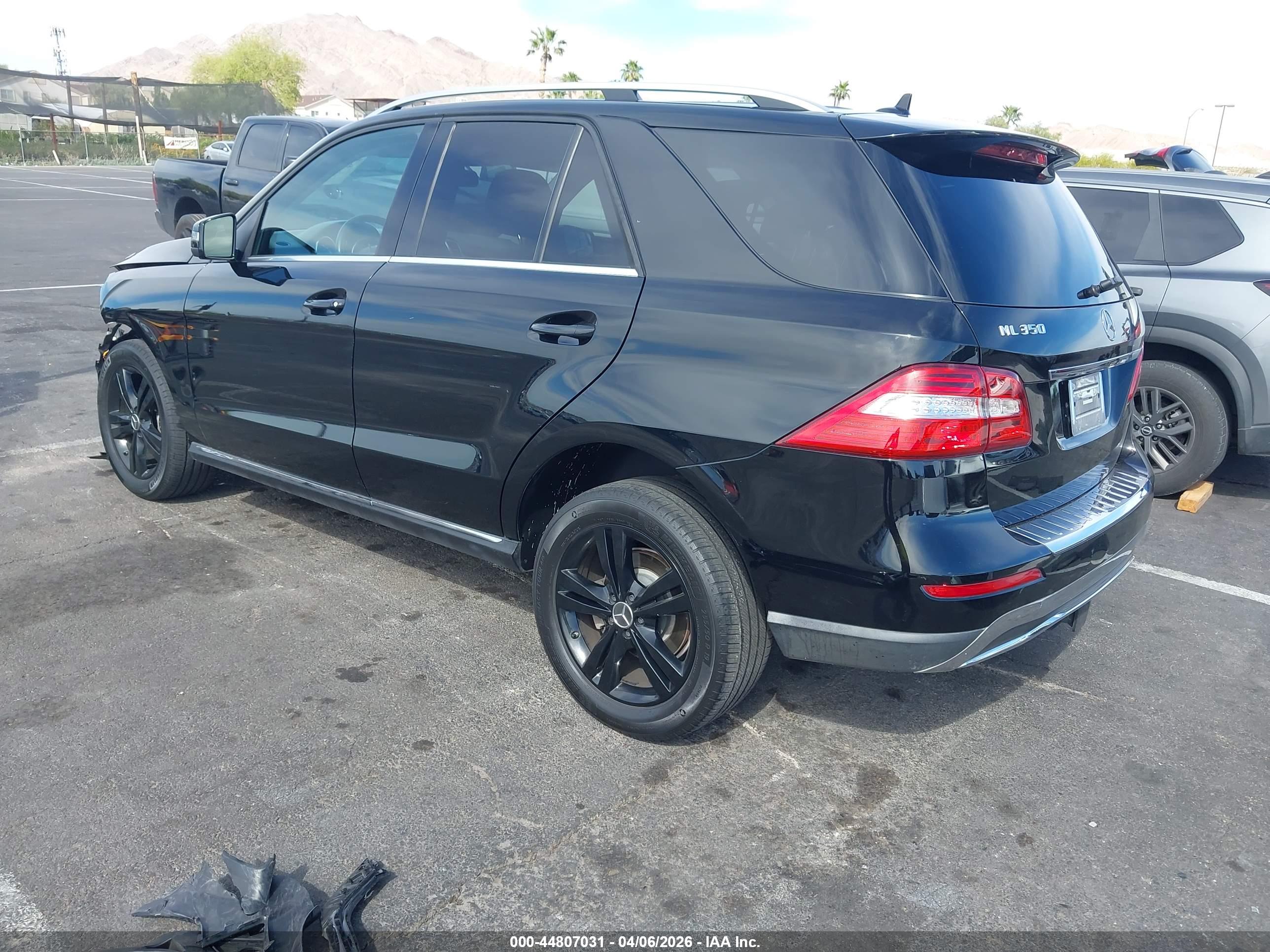 MERCEDES-BENZ ML image 3