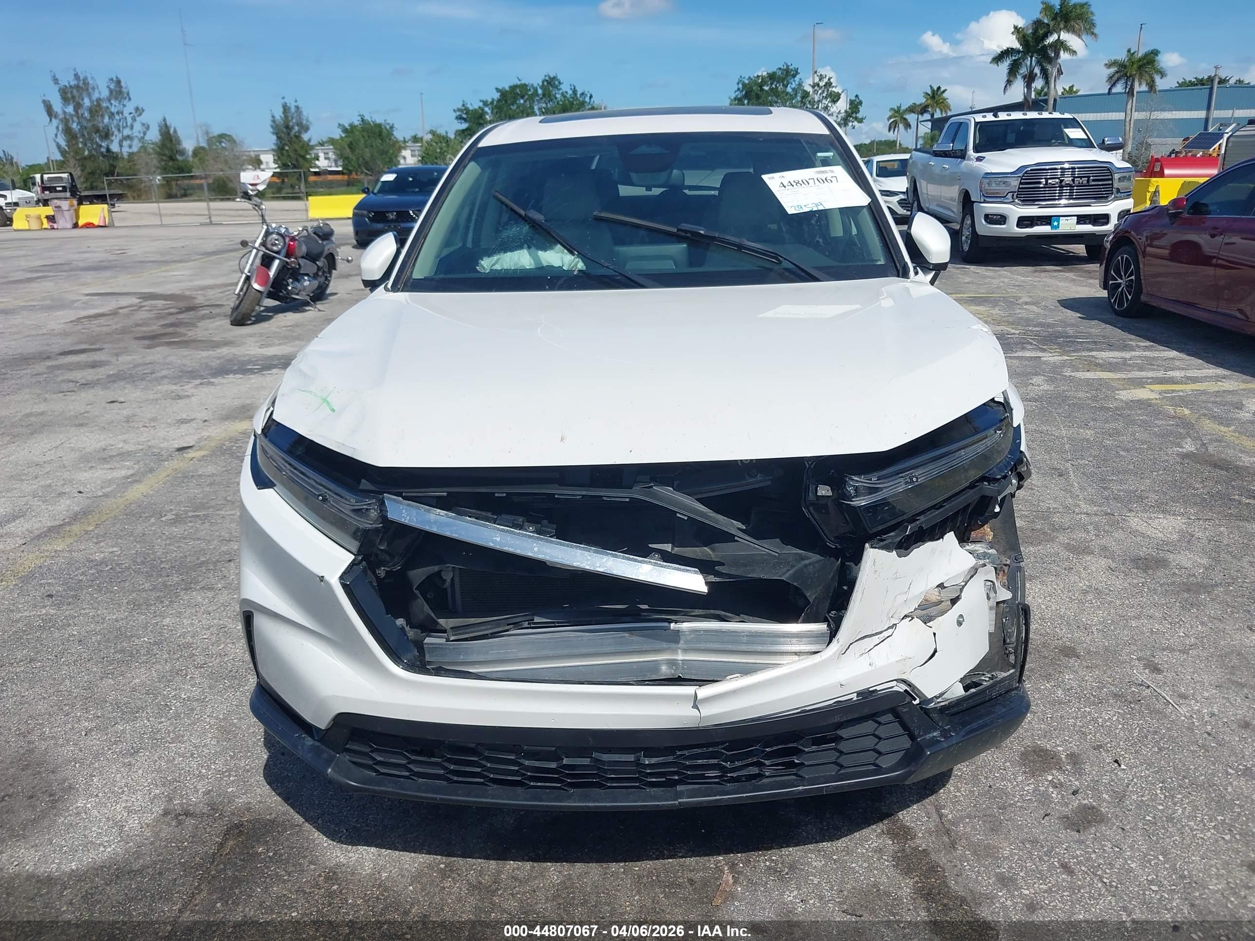 HONDA CR-V image 6